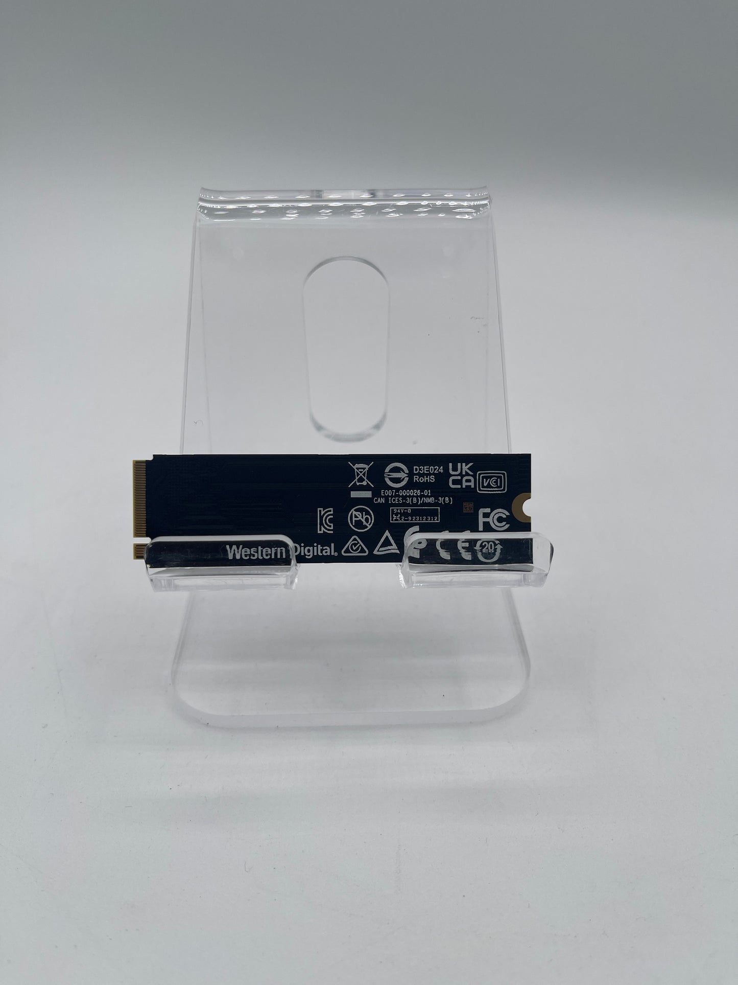 Western Digital M.2 2280 WD-BLACK SN770 2TB PCIe 4.0 x4 SSD WDS200T3X0E Free Shipping