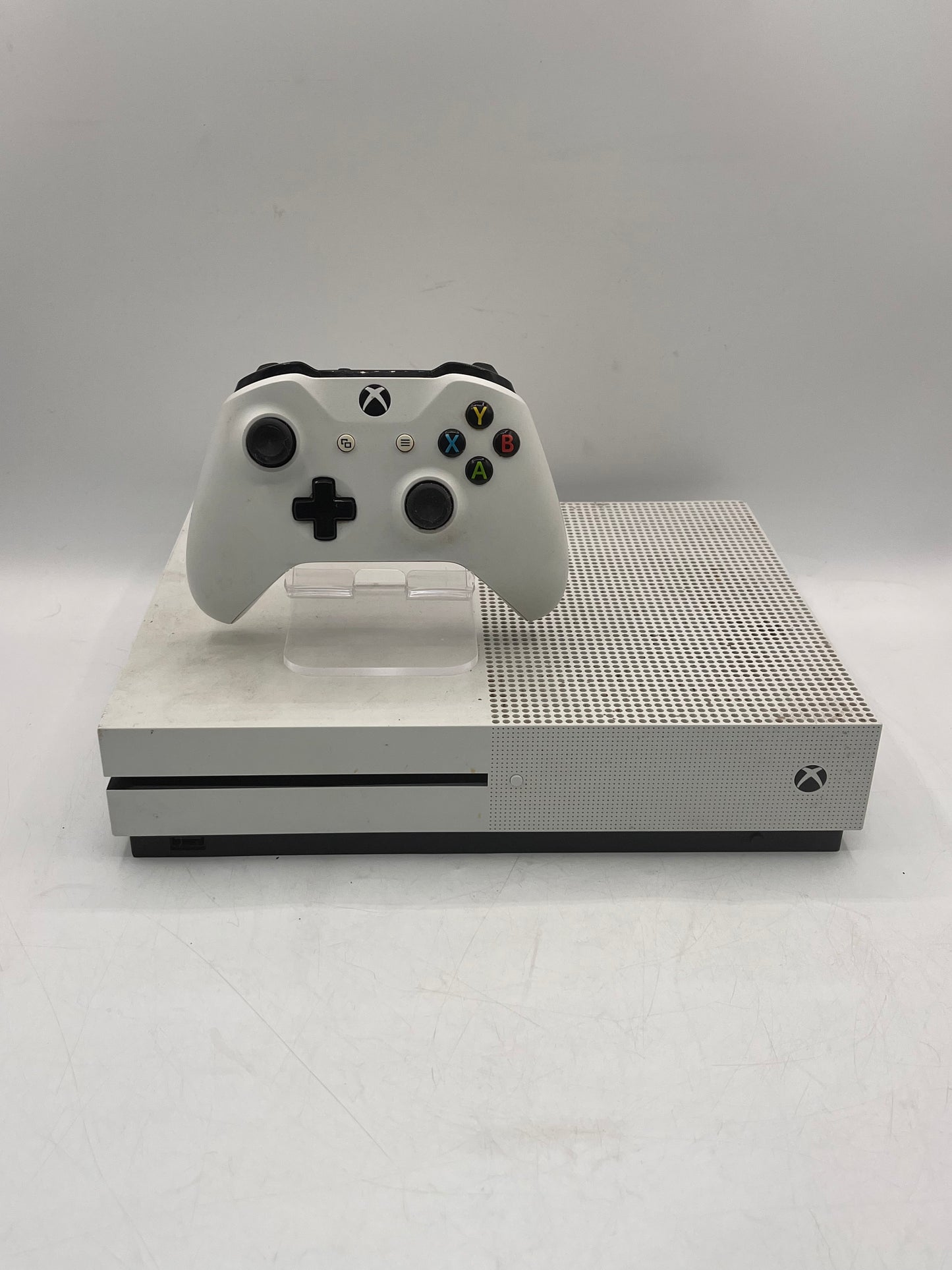 Microsoft Xbox One S 1681 1TB White w/ Controller