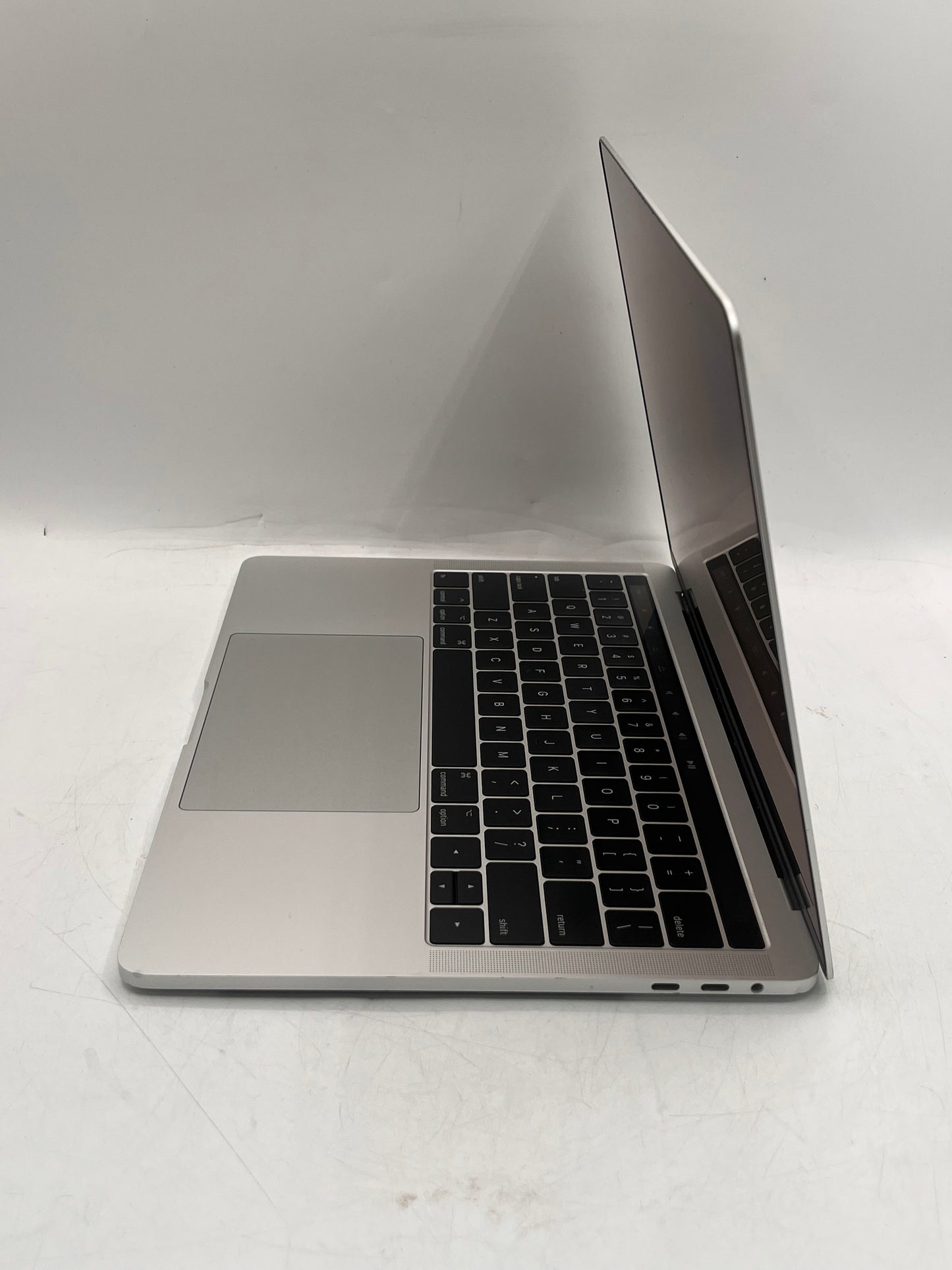 2017 Apple MacBook Pro 13.3" Core i5 A1708 Laptop 16GB 500GB Silver