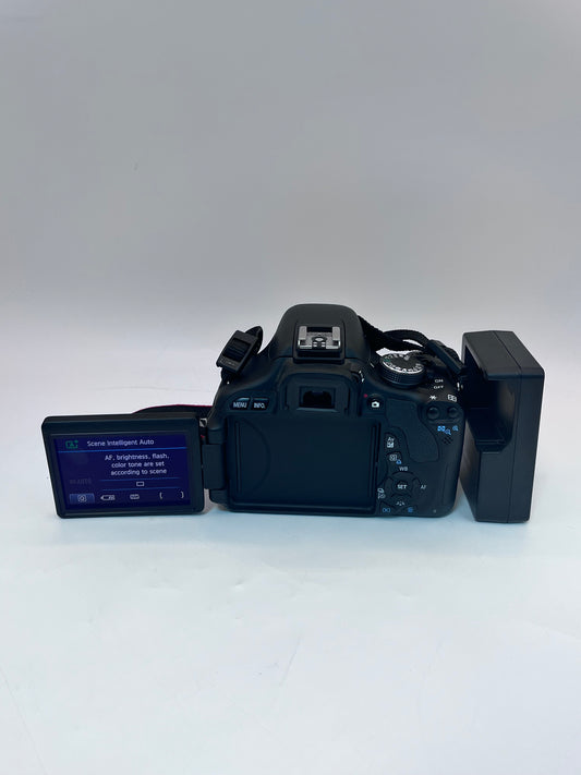 Canon EOS Rebel T3i 12.2MP DSLR Camera DS126311 - Body, Battery and Charger Tested