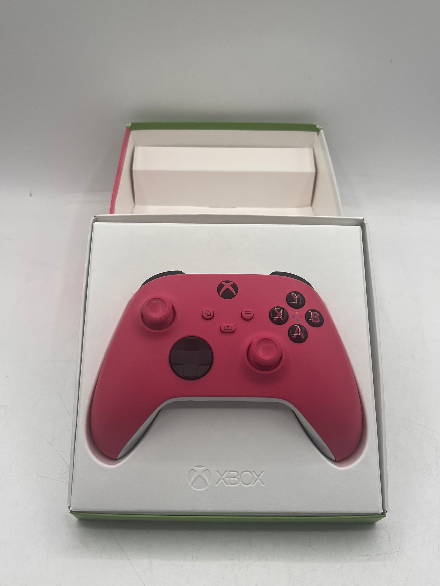 Microsoft Xbox Series Wireless Controller Model 1914 Pink