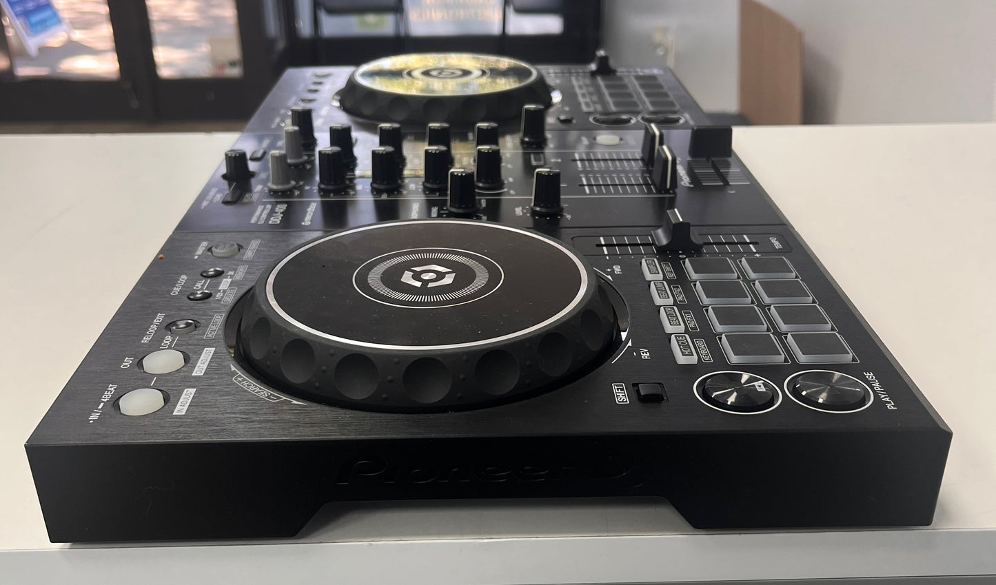 Pioneer DDJ-400 DJ Controller - Black