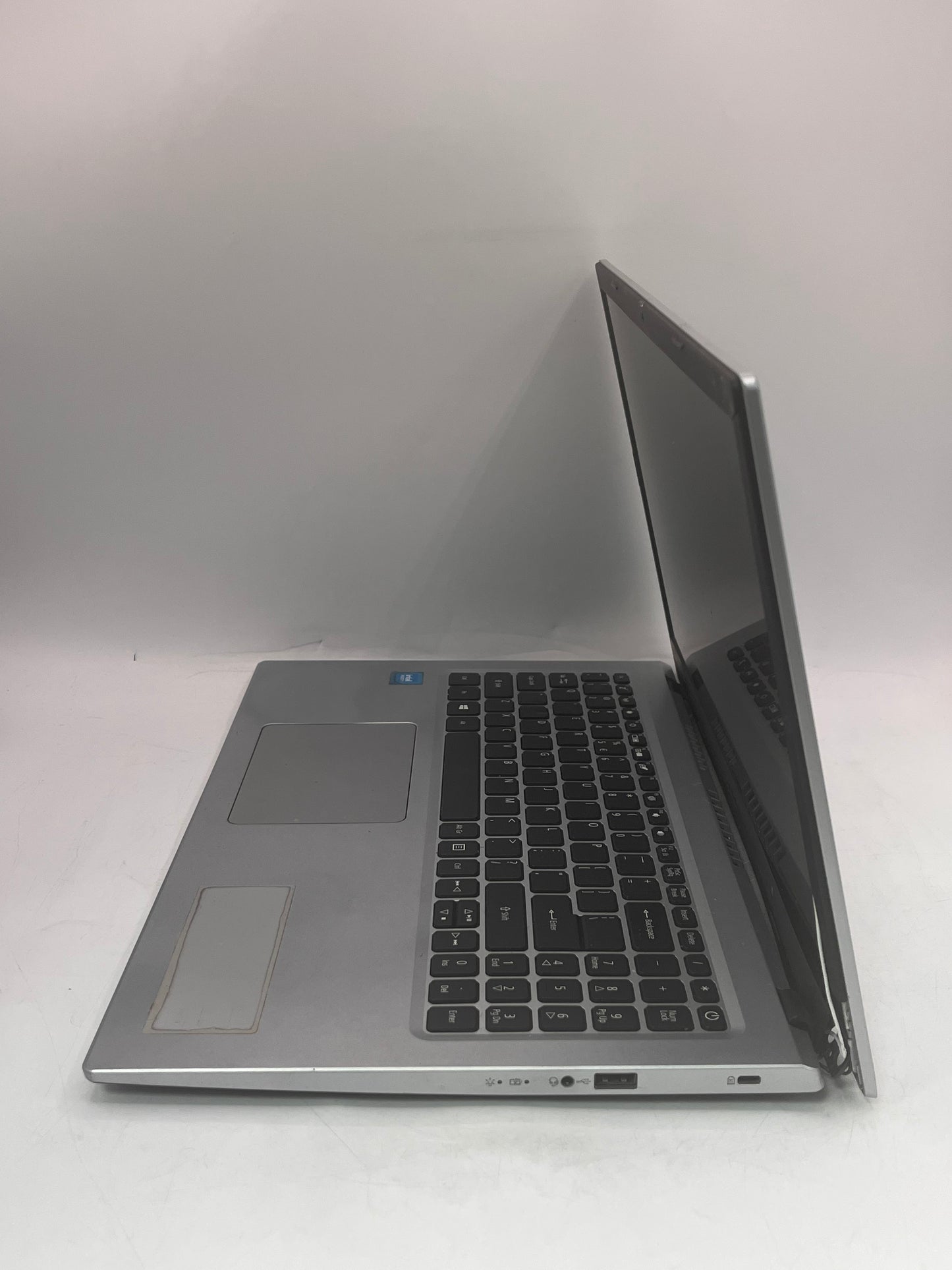 Acer Aspire 1 N20C5 15.6" Laptop Intel Celeron 4GB RAM 128GB Silver Broken NO CHARGER