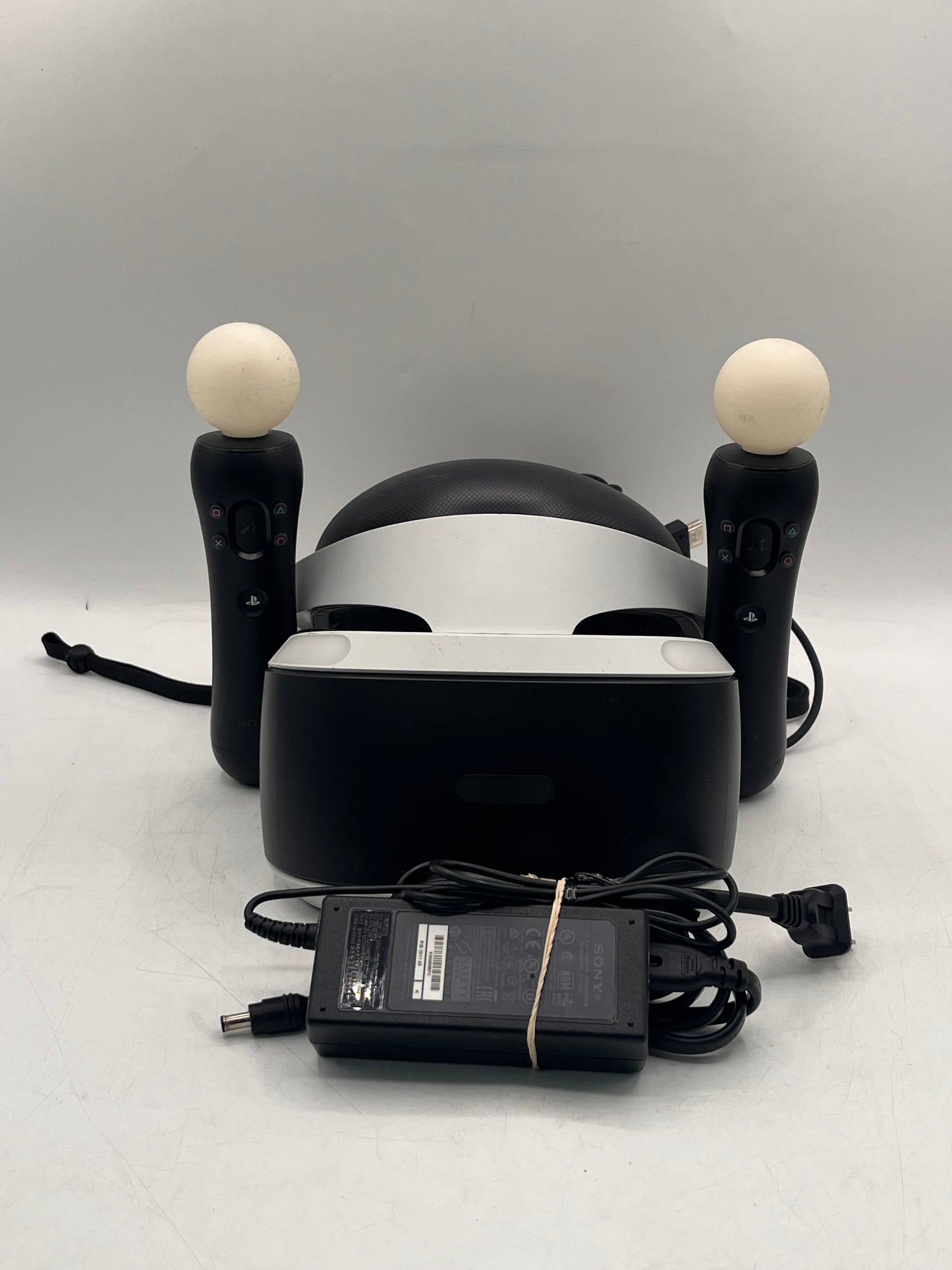 Sony PlayStation PS VR Bundle VR1 PS4 Headset