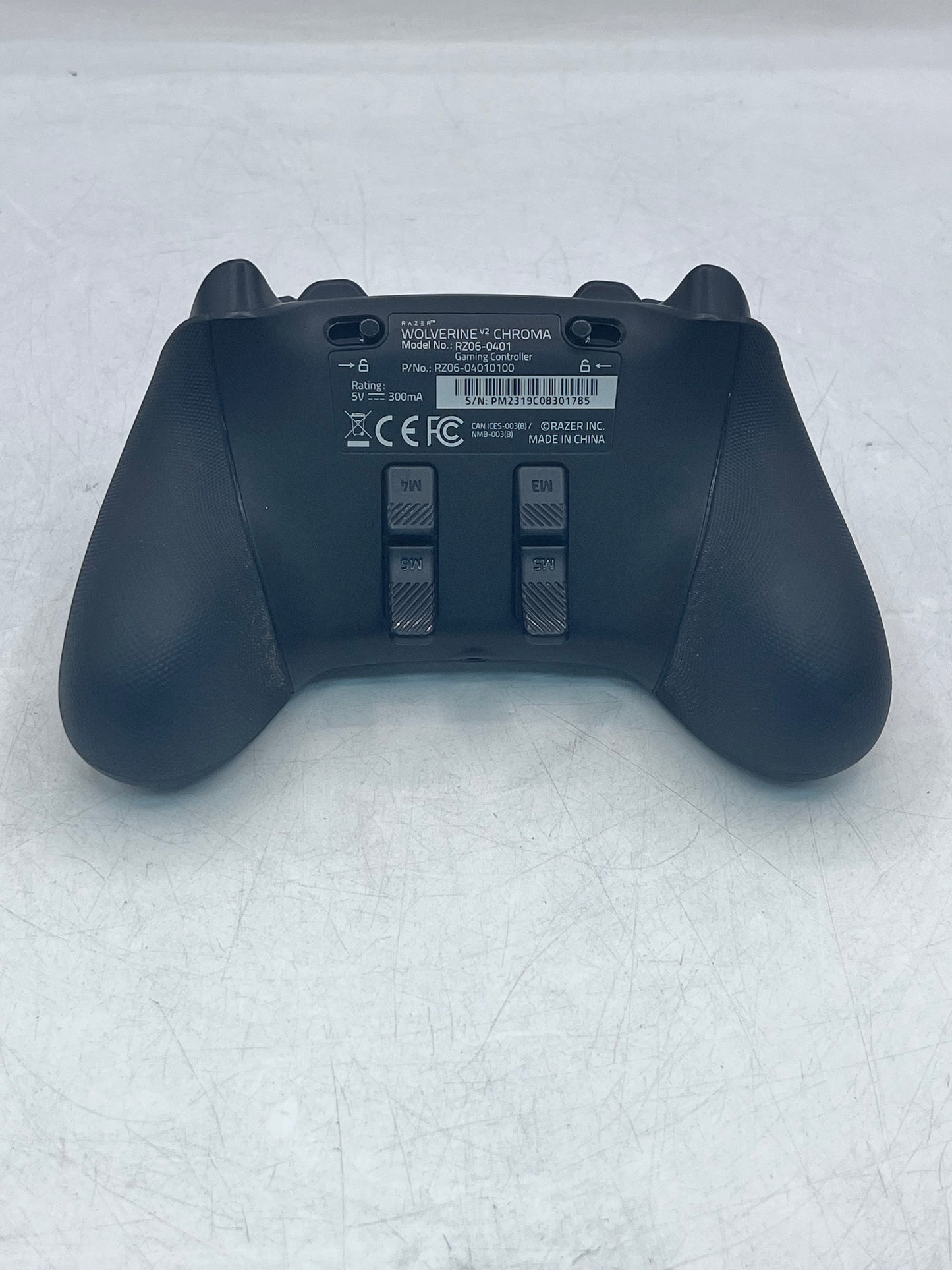 Razer Wolverine V2 Chroma RZ06-04010100 Xbox One / Xbox Series X/S / PC