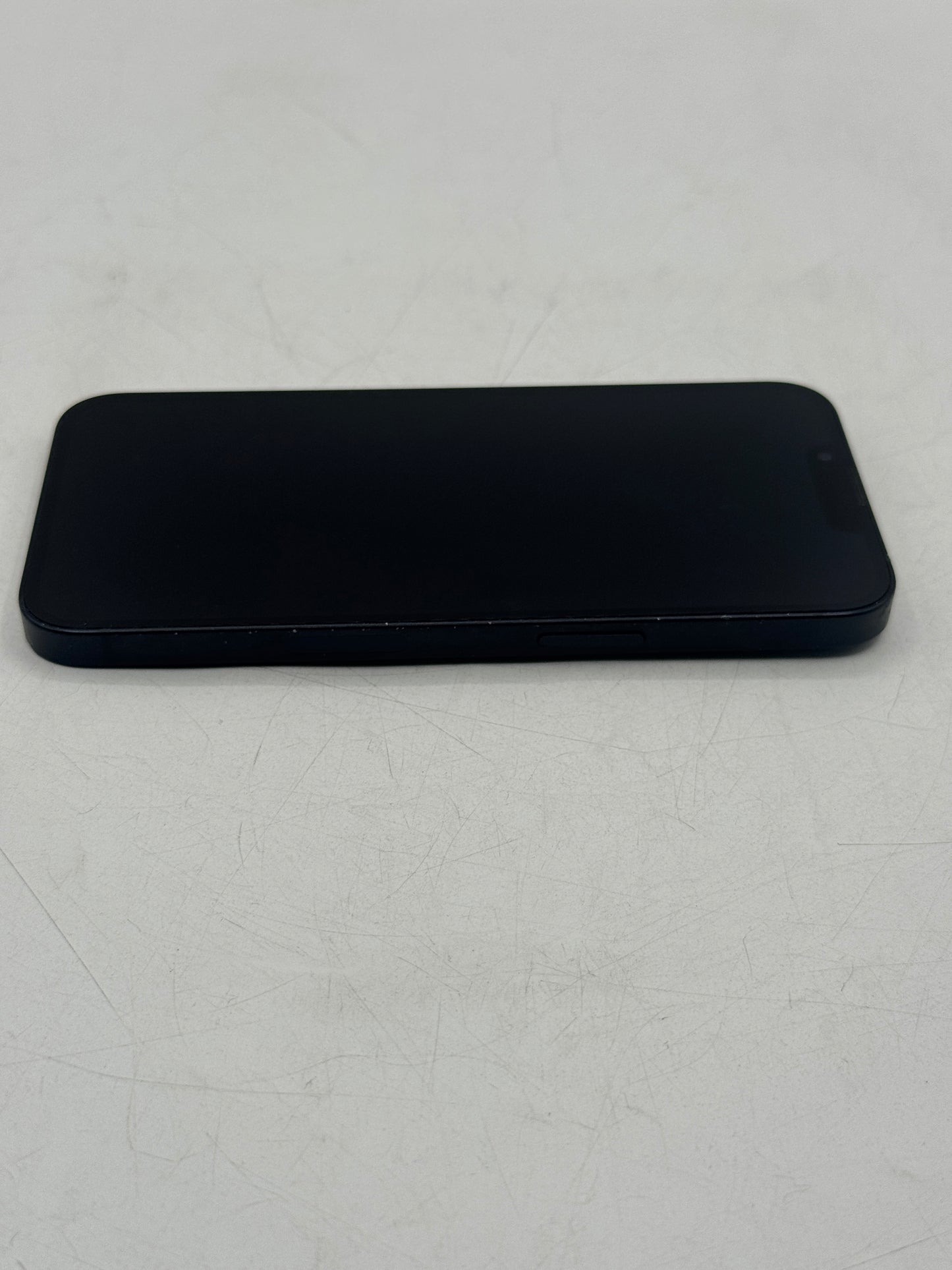 Unlocked Apple iPhone 13 128GB A2482 MM63LL/A Midnight 94% Battery Health
