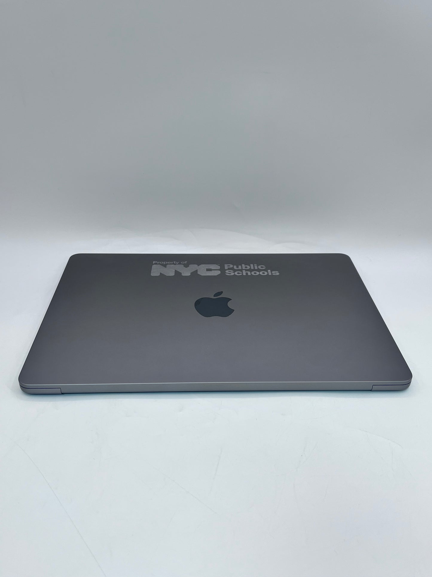 2022 Apple MacBook Air 13.3" 8C M2 GPU 16GB 256GB A2681 REMOTELY MANAGED