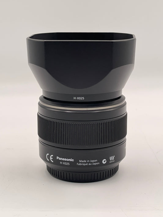 PANASONIC LEICA DG SUMMILUX 25mm/F1.4 ASPH. H-X025 - Excellent w/ Hood&Caps