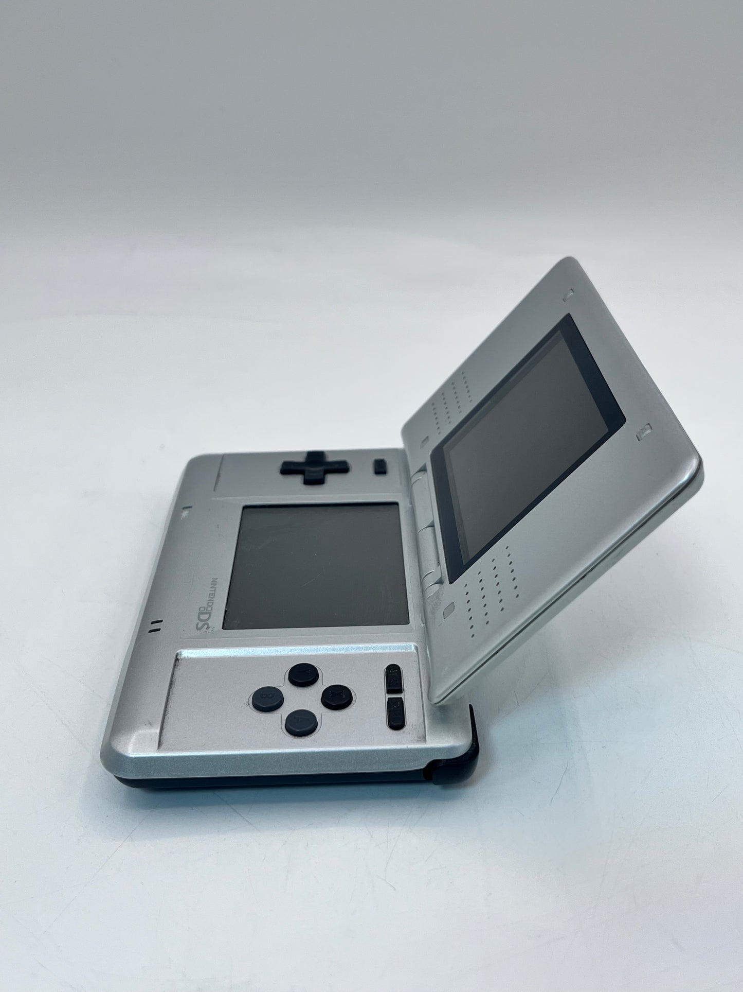 Nintendo 3DS NTR-001 (2011) Silver