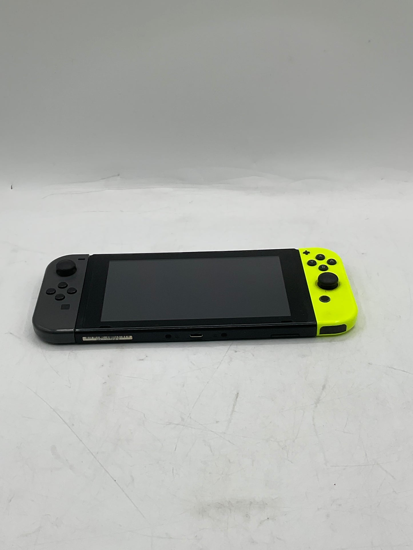 Nintendo Switch (HAC-001) 2017 32GB Console with Joycons