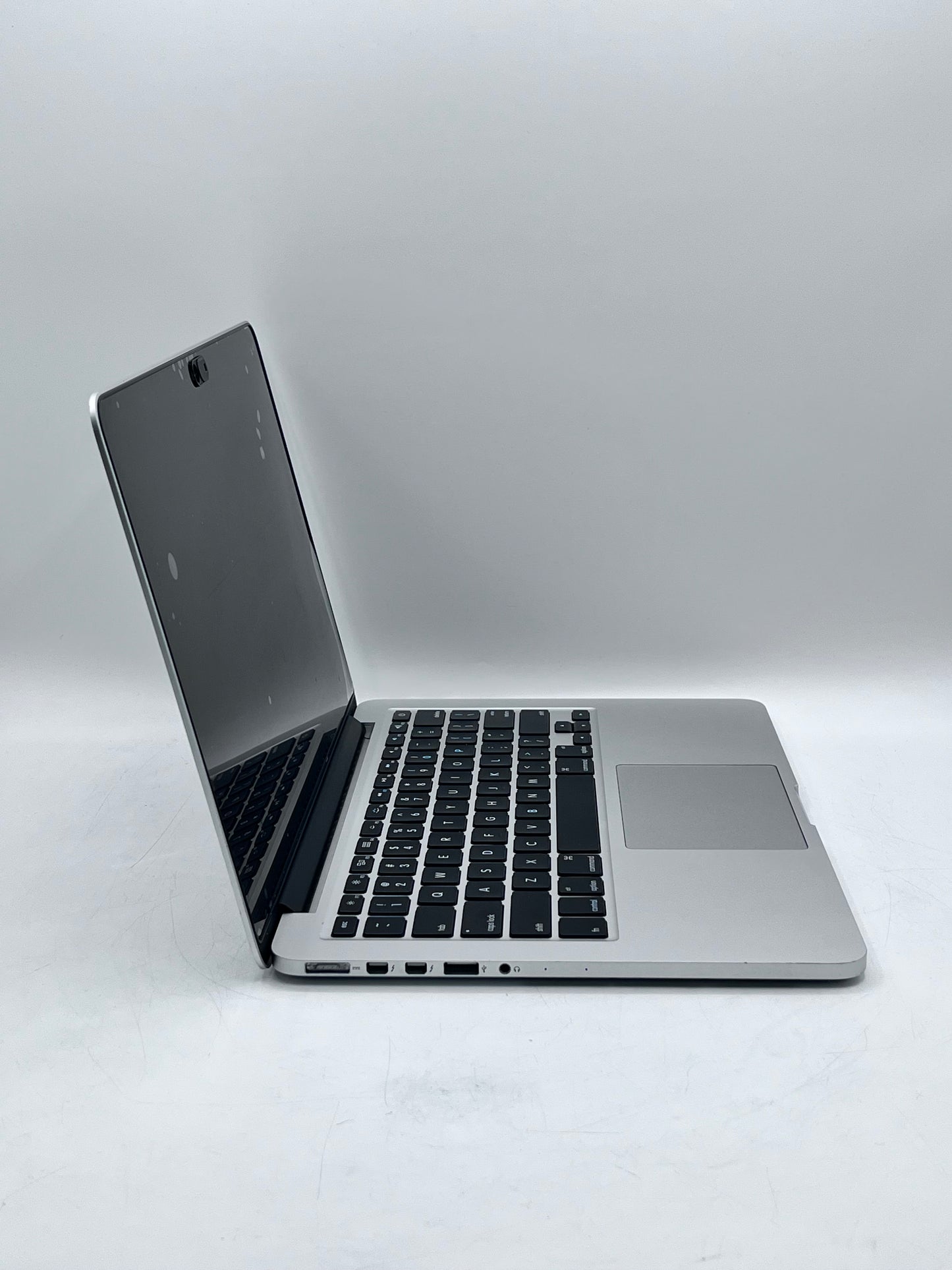 Apple MacBook Pro 13" A1502 (2015) - Core i5, 8GB RAM, 128GB SSD, Silver
