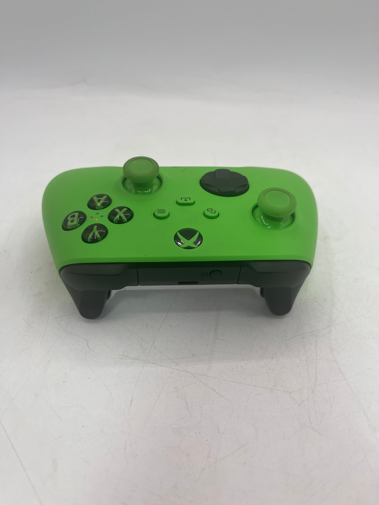 Microsoft Xbox Series Wireless Controller Model 1914 - Green