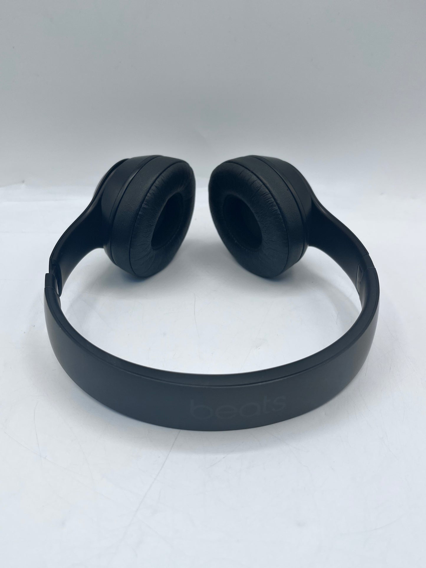 Beats Solo 3 Headphones with Carrying Case - Black
