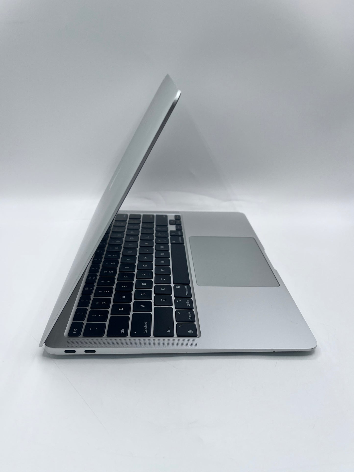 2020 Apple MacBook Air 13.3" M1 7C 8GB 128GB A2337 REMOTELY MANAGED
