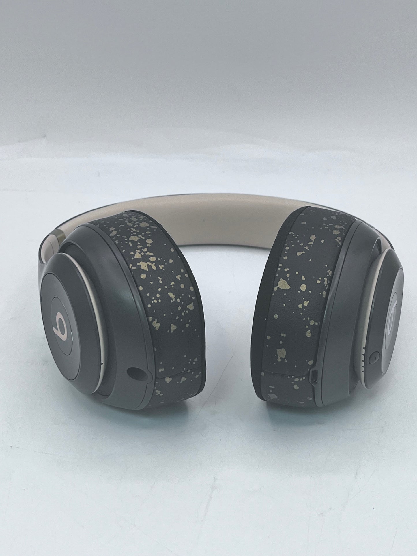 Beats Studio 3 Over-Ear Headphones Wireless Black