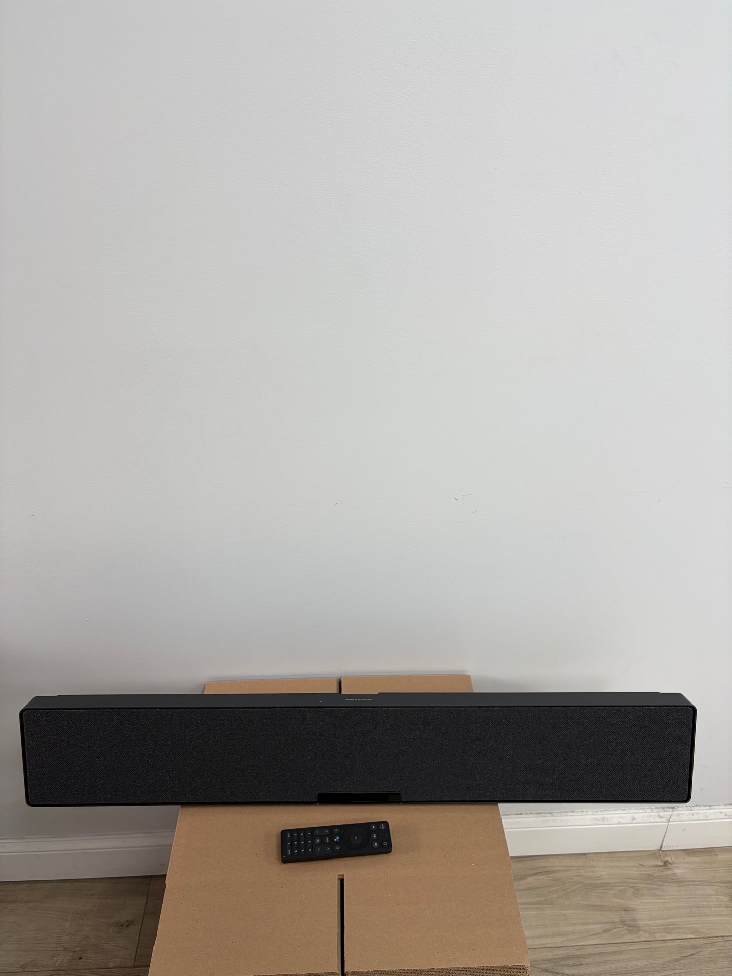 Verizon Stream TV Soundbar Pro ASK-STI6250 with Bang & Olufsen Audio - Black