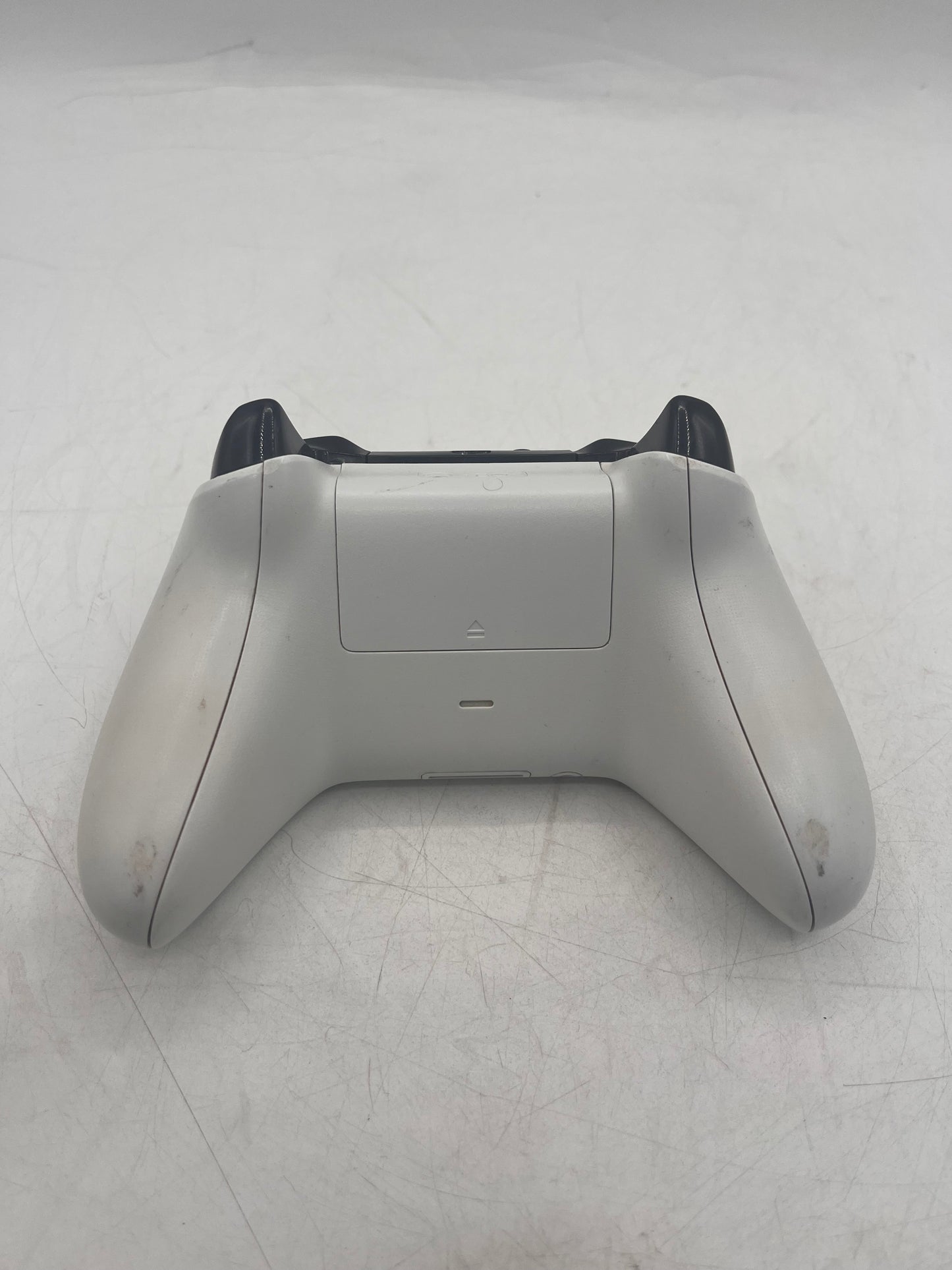 Microsoft Xbox One Wireless Controller Model 1708 - White
