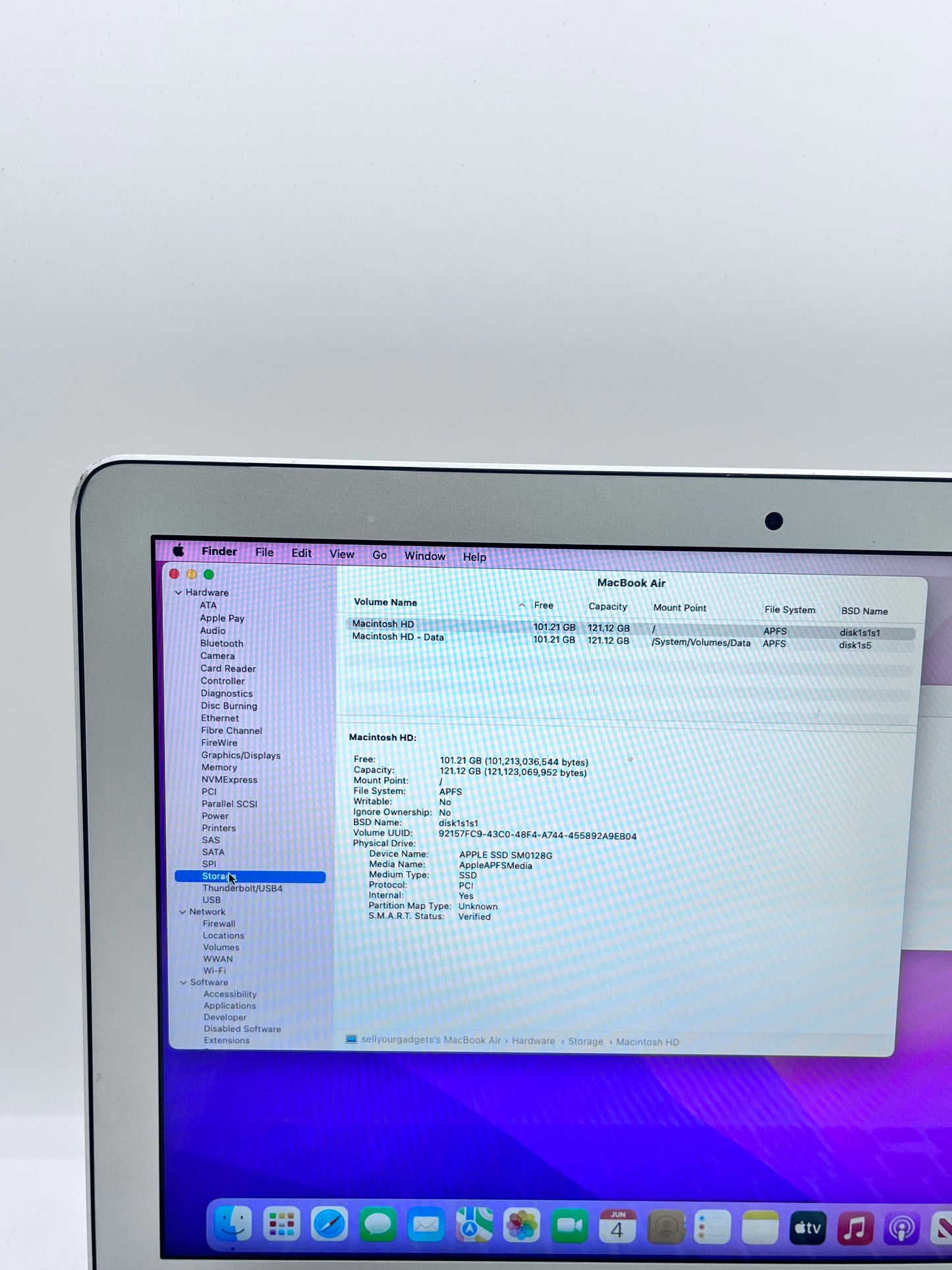 Apple MacBook Air 13" 2017 1.8 GHZ Core i5 A1466 8GB RAM 128GB SSD