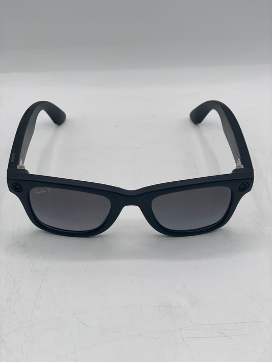 Ray-Ban Meta Wayfarer Smart Glasses - Gradient Graphite Lenses 50mm RW4006