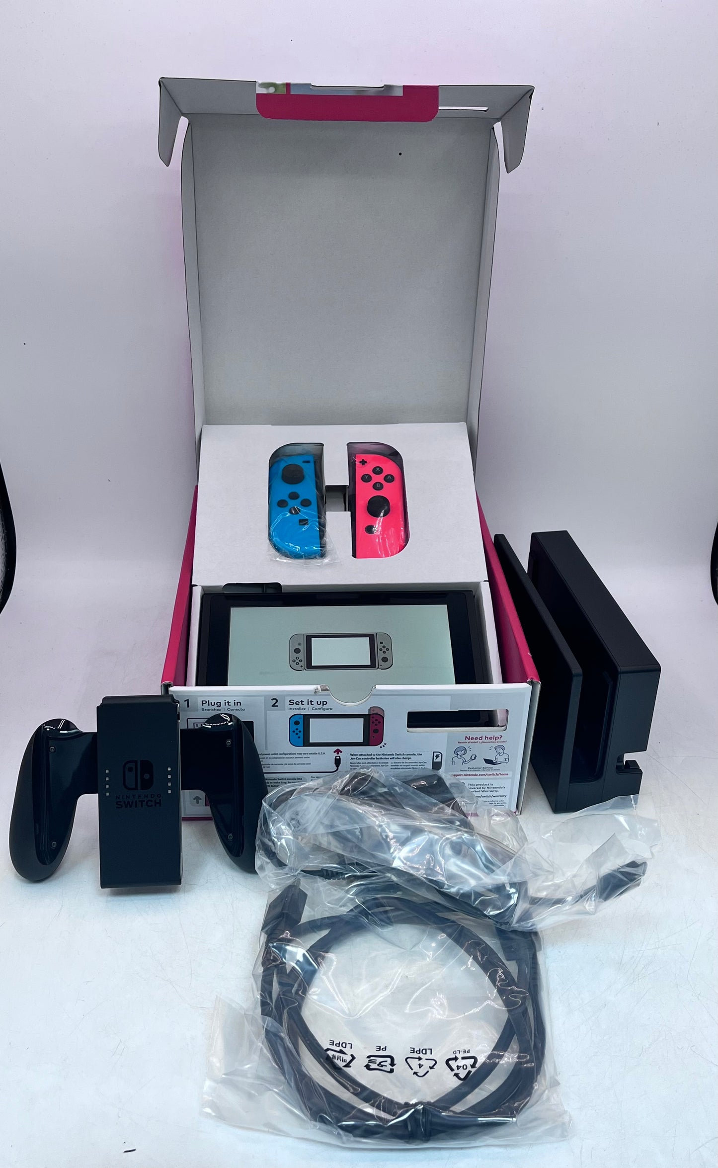 Nintendo Switch Game Console HAC-001(-01) 32GB -  Blue/Red