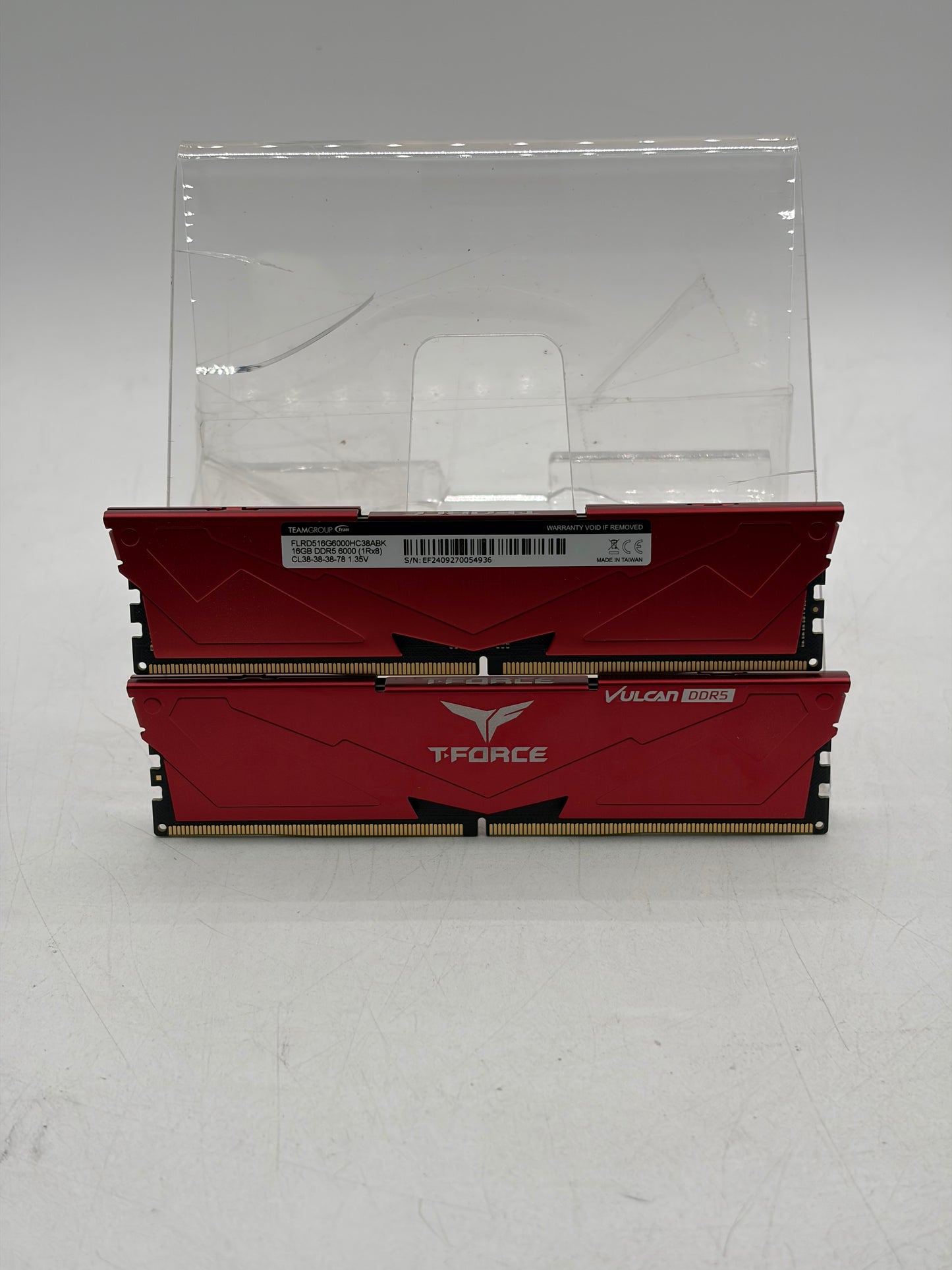TEAMGROUP T-Force Vulcan DDR5 32GB (2x16GB) 5200MHz PC5-41600 Desktop Memory
