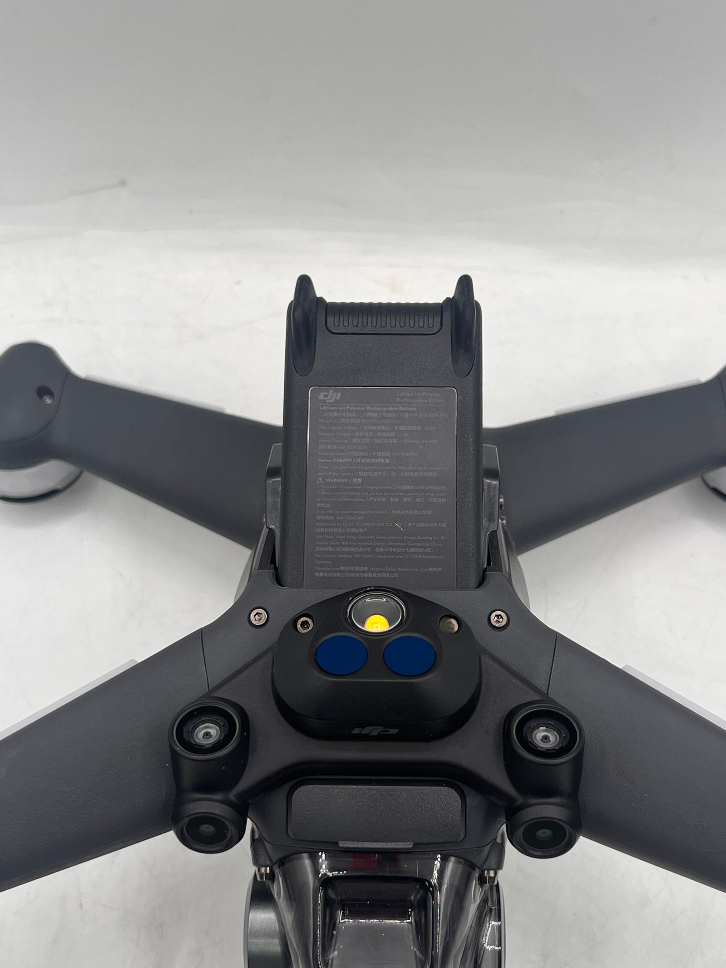DJI FPV Combo Camera Drone Ready to Fly with Controller, Fly More Kit CP.FP.00000001.01