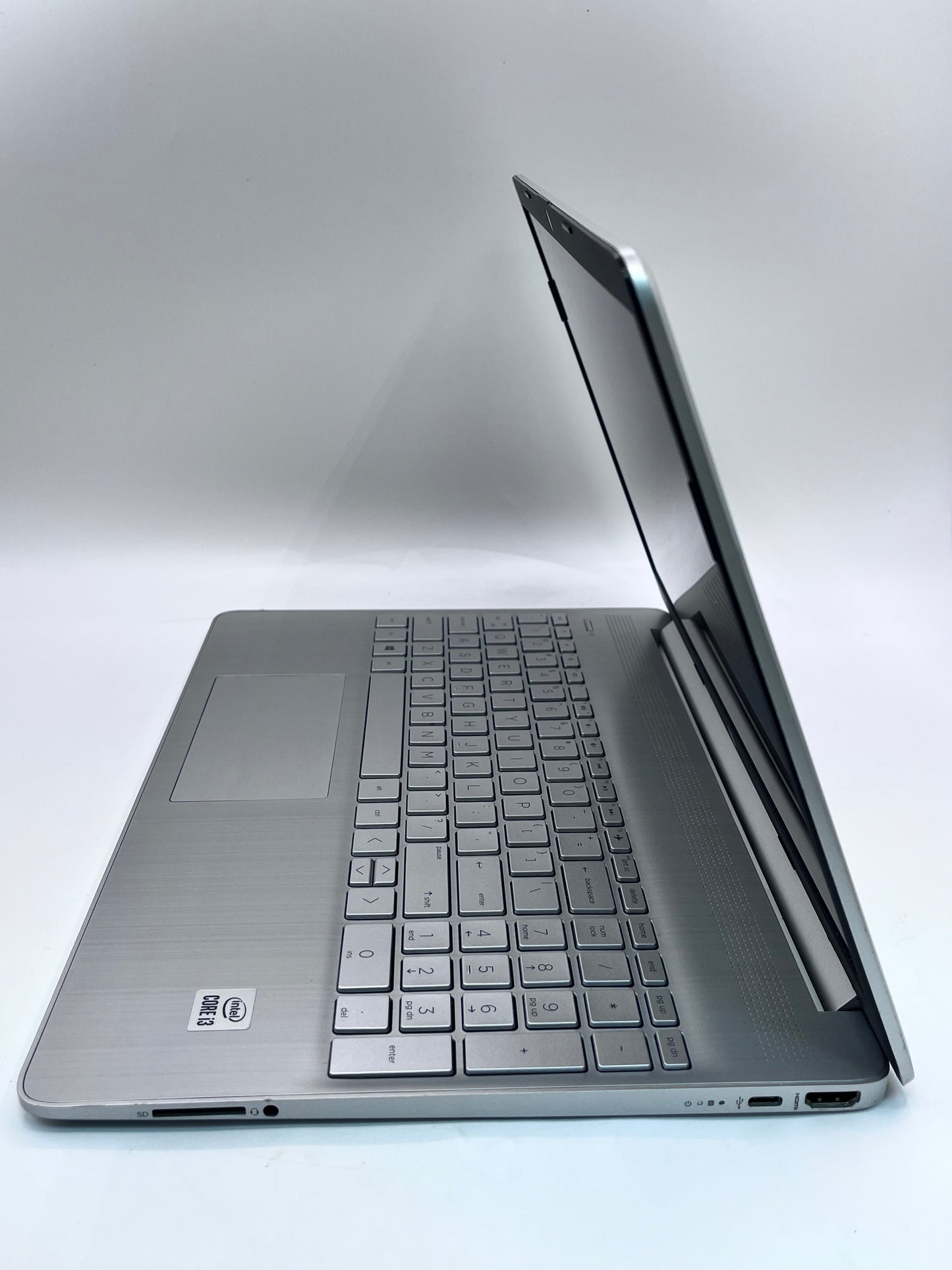 HP 15-dy1031wm Laptop 256GB 8GB Core i3 10th Gen - Silver