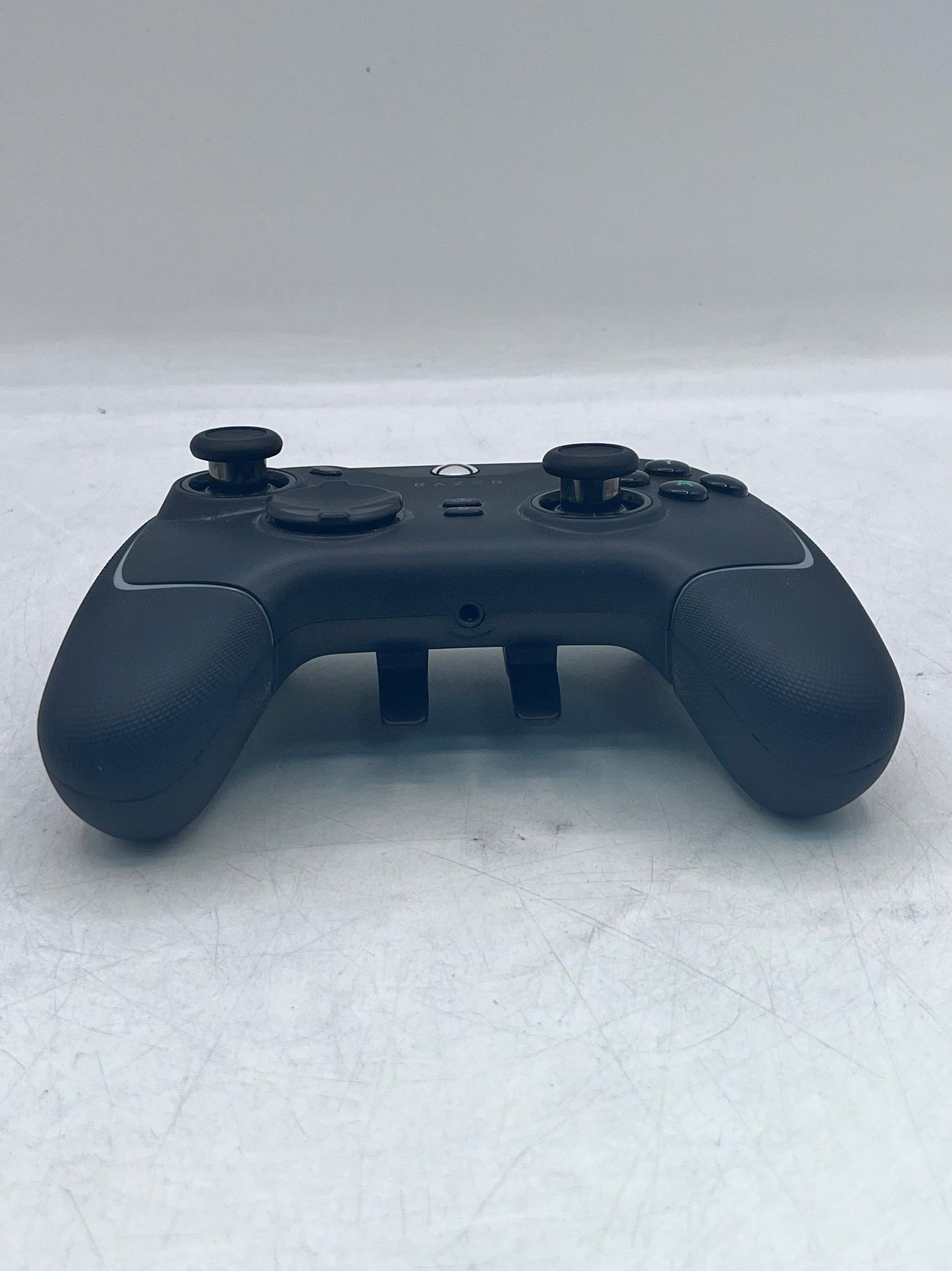 Razer Wolverine V2 Chroma RZ06-04010100 Xbox One / Xbox Series X/S / PC
