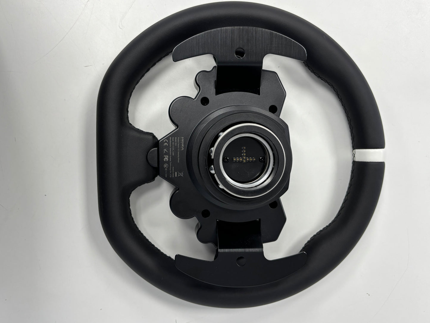 Moza R5 Direct Drive Wheel Base + Wheel Excellent Condition Free Shipping