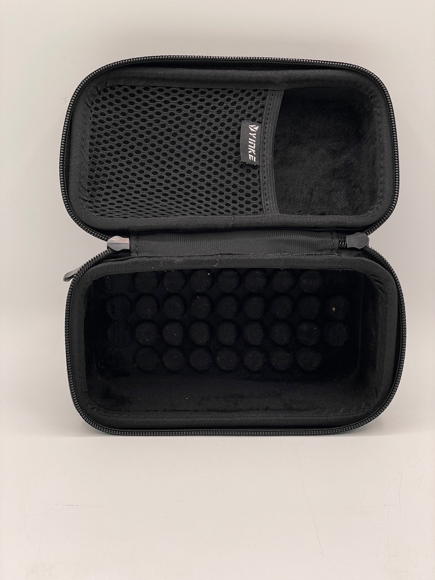 Marshall Emberton Portable Bluetooth Speaker - Black, Excellent Condition