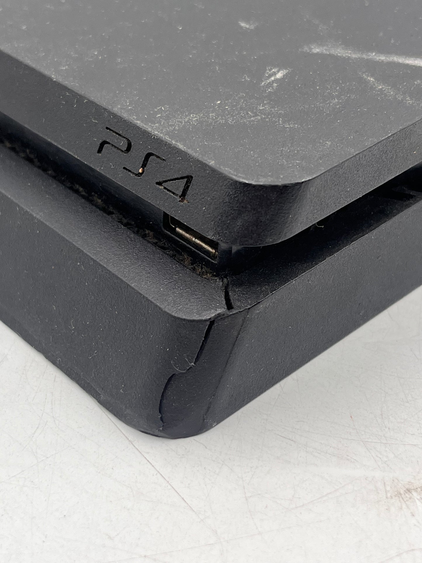 Sony PlayStation 4 Slim (CUH-2215B) Video Game System - Black READ