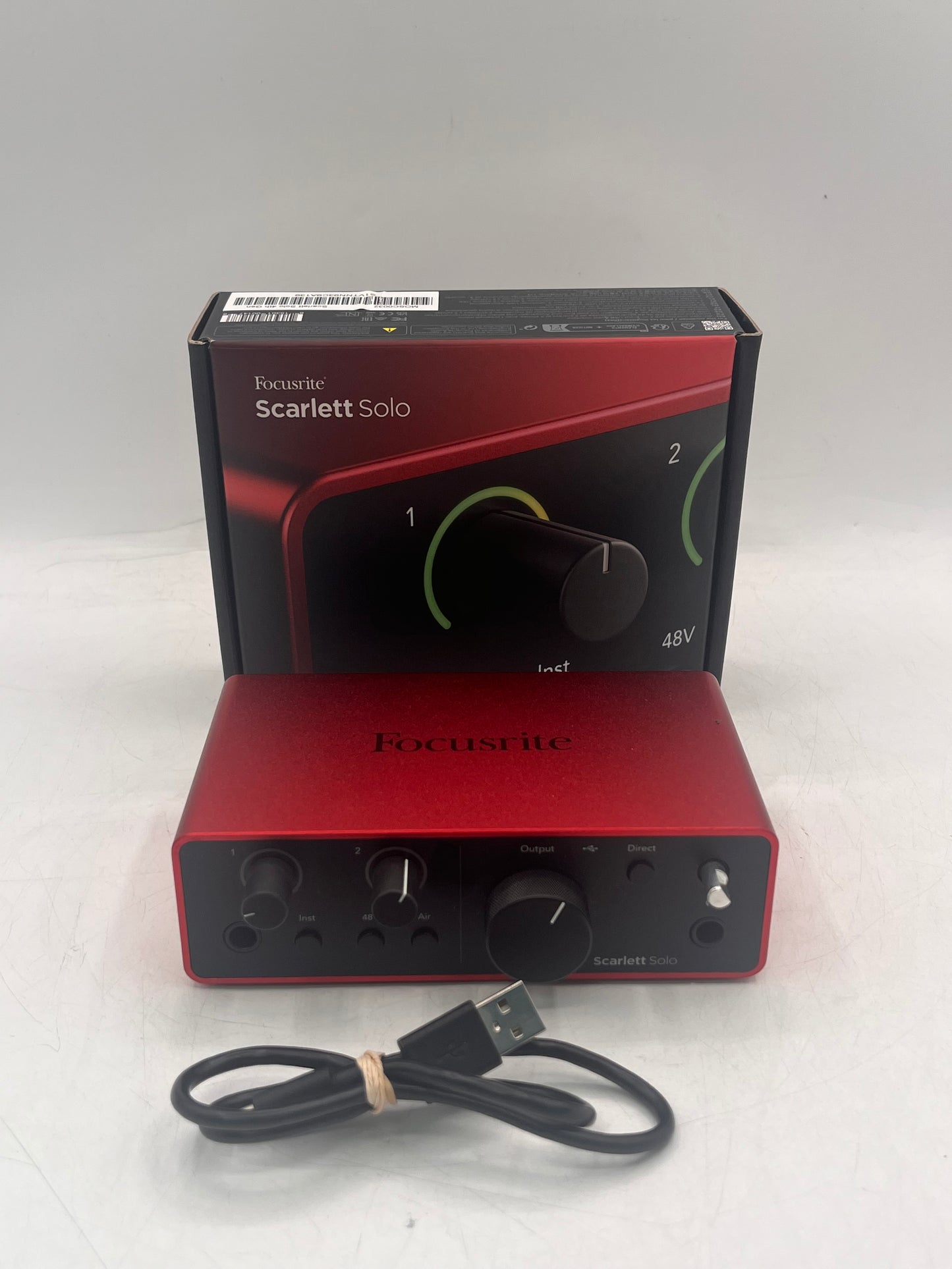 Focusrite Scarlett 2i2 USB-C Audio Interface 4th Generation - Red