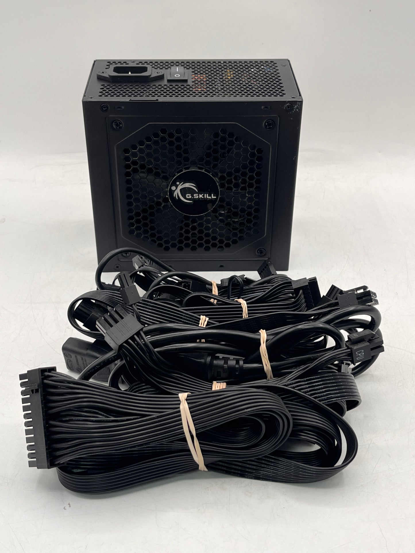 G.SKILL MB850G 850W Fully Modular 80+ Gold Power Supply