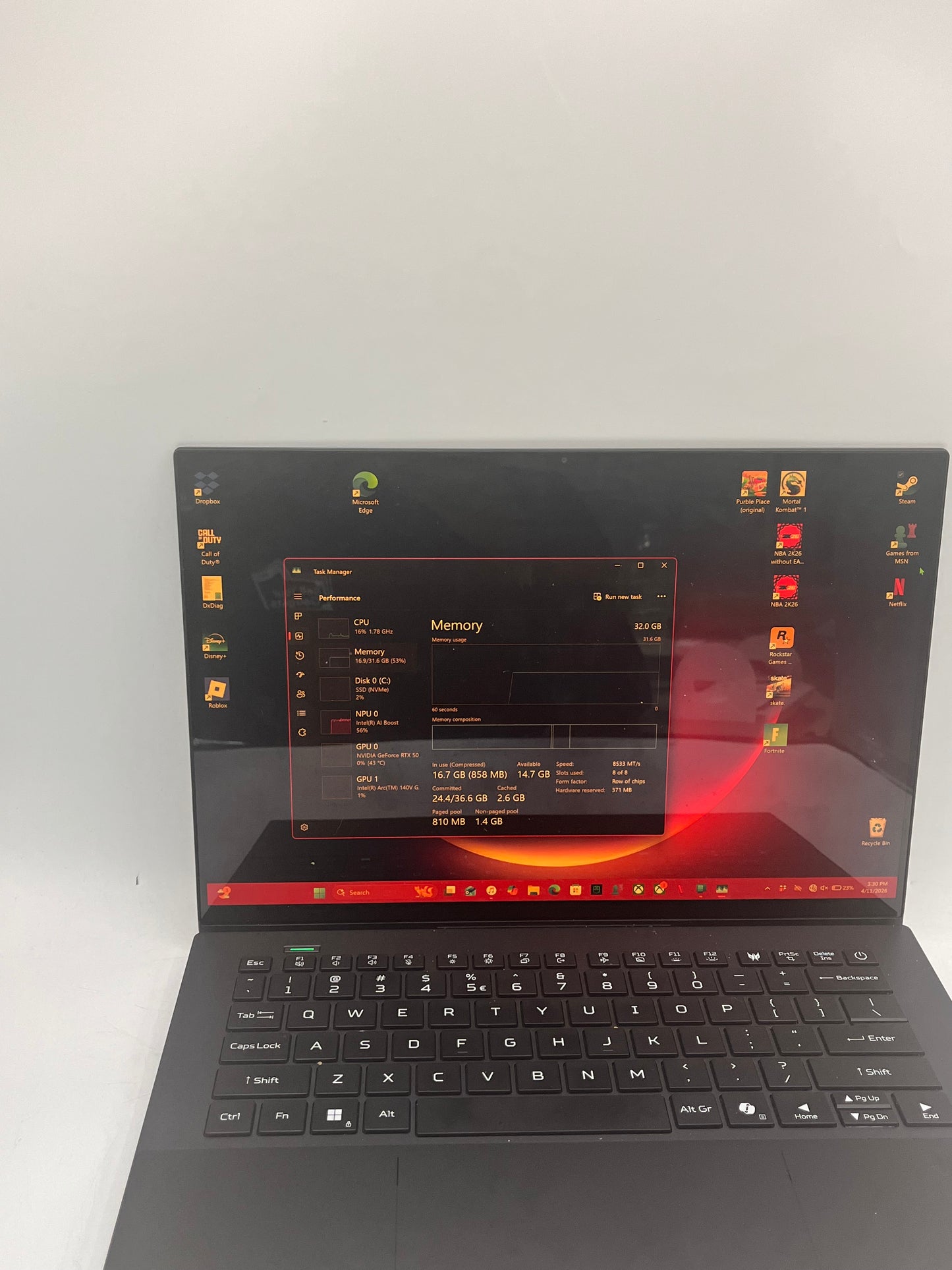 Acer Predator Triton 14 AI 14.5" WQXGA+ OLED Touch Core U9 288V 32GB 2TB RTX 5070
