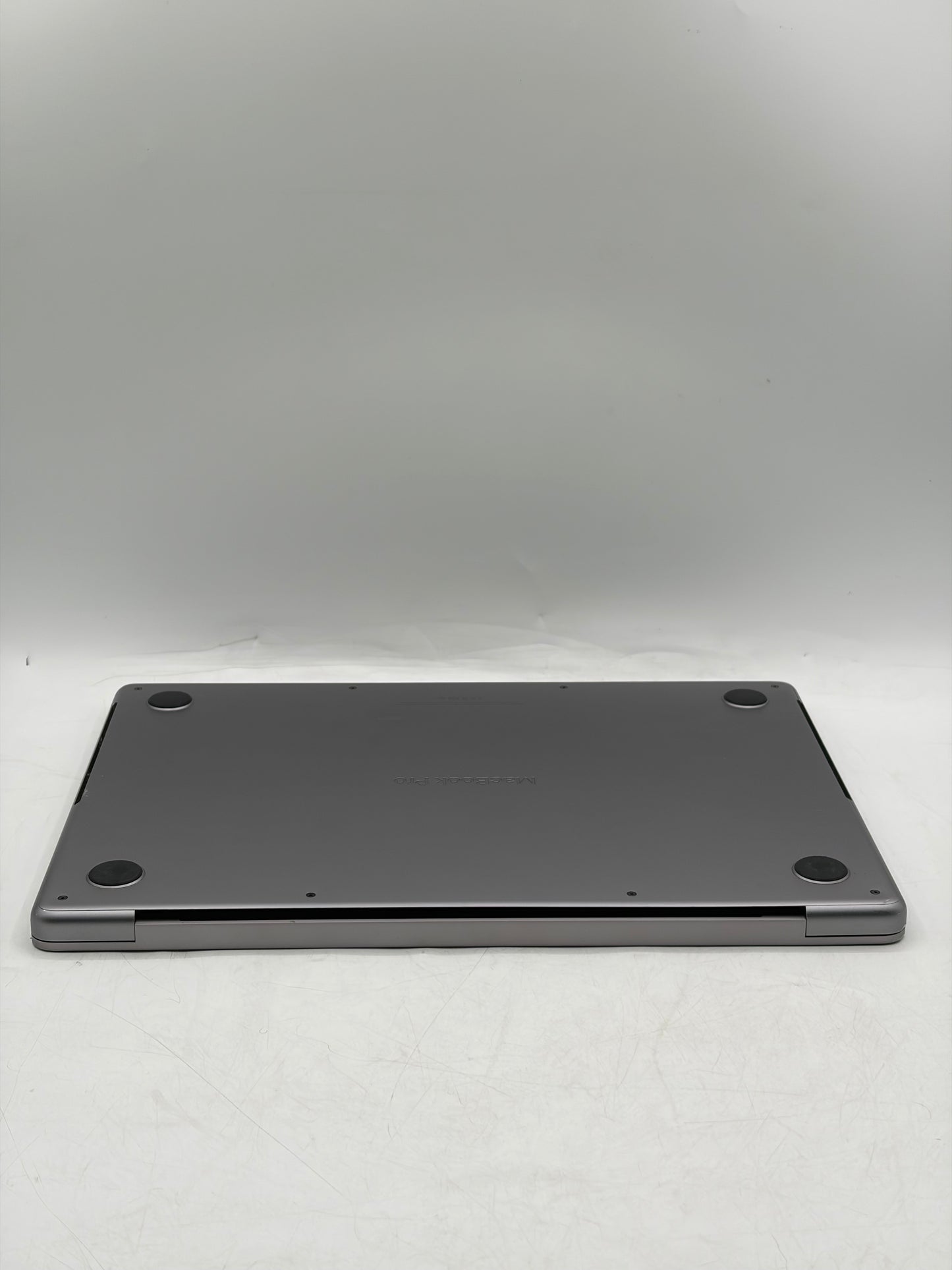 2021 Apple MacBook Pro 14" A2442 M1 Pro 32GB 512GB Space Gray
