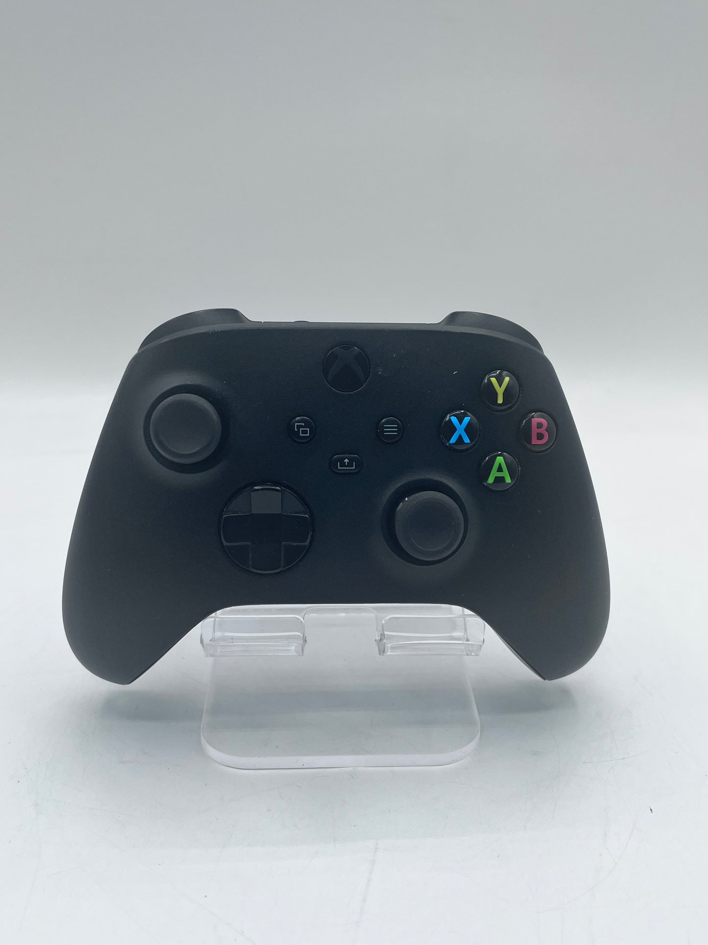 Microsoft Xbox Series X (1882) 2020 1TB with Cords and Controller Free Shipping