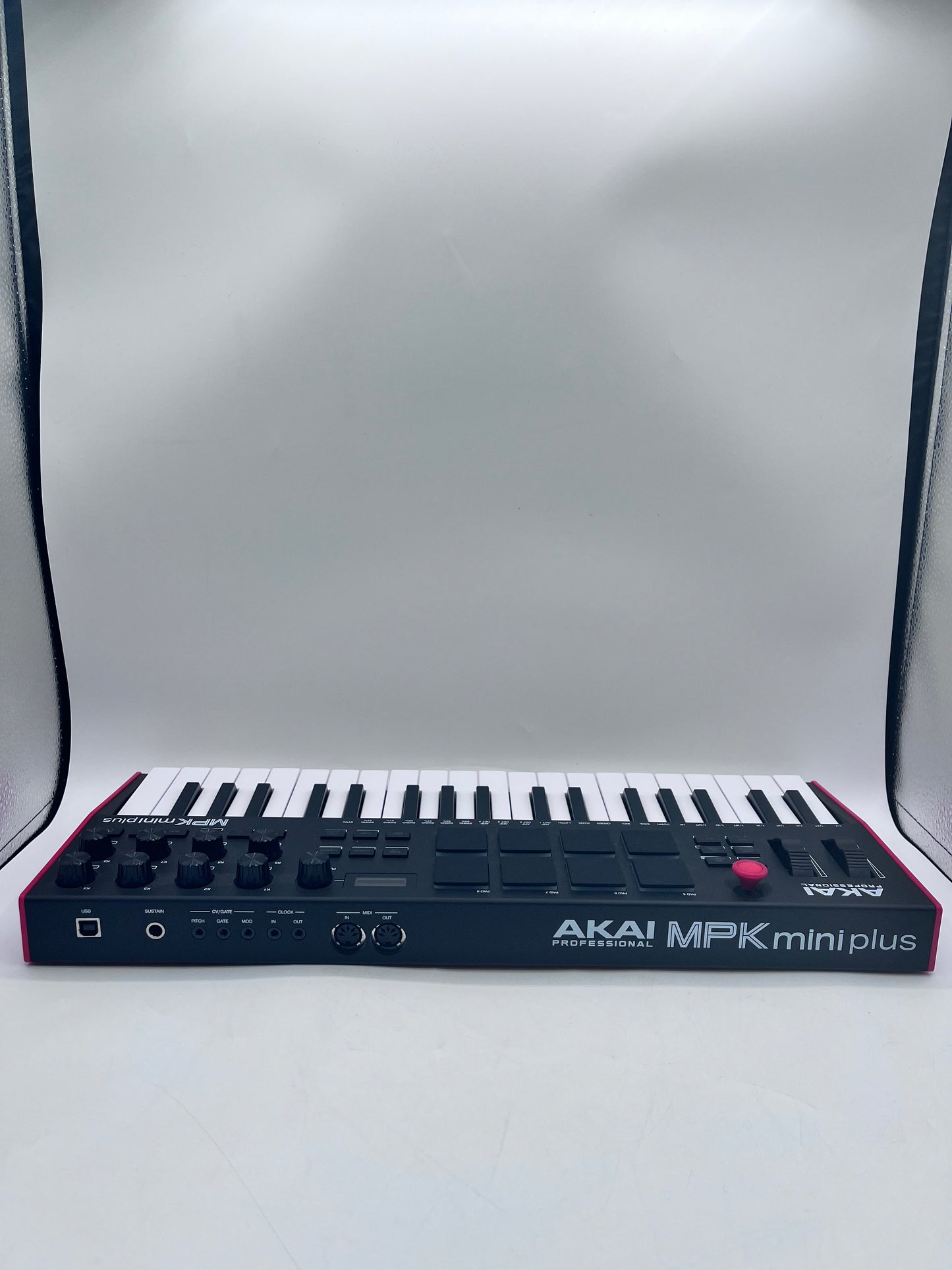 Akai Professional MPK Mini Plus 37-Key Keyboard Controller w/ Cable Free Shipping