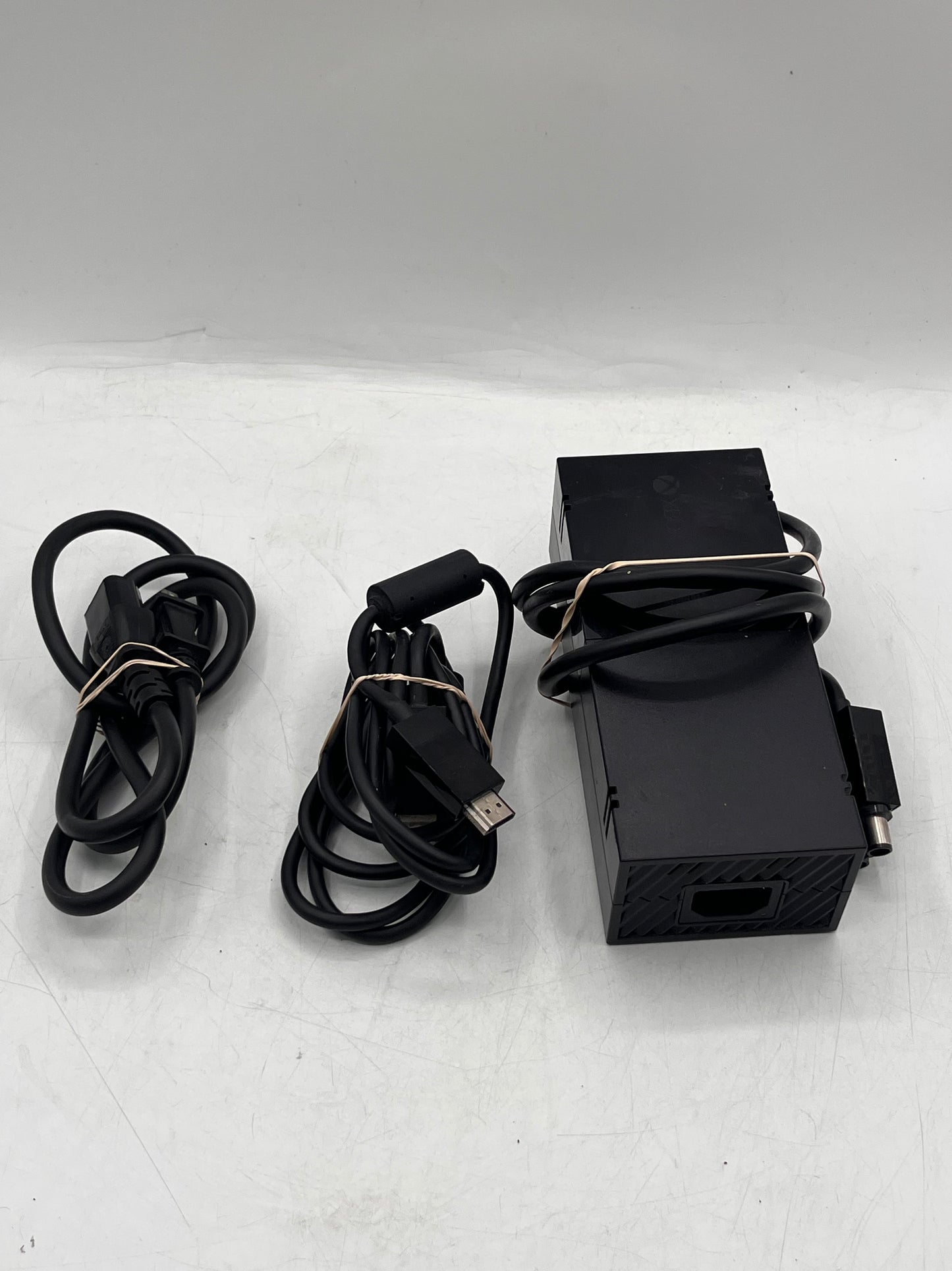 Microsoft Xbox One (1540) 2013 1TB Black Video Game Console Tested Functional