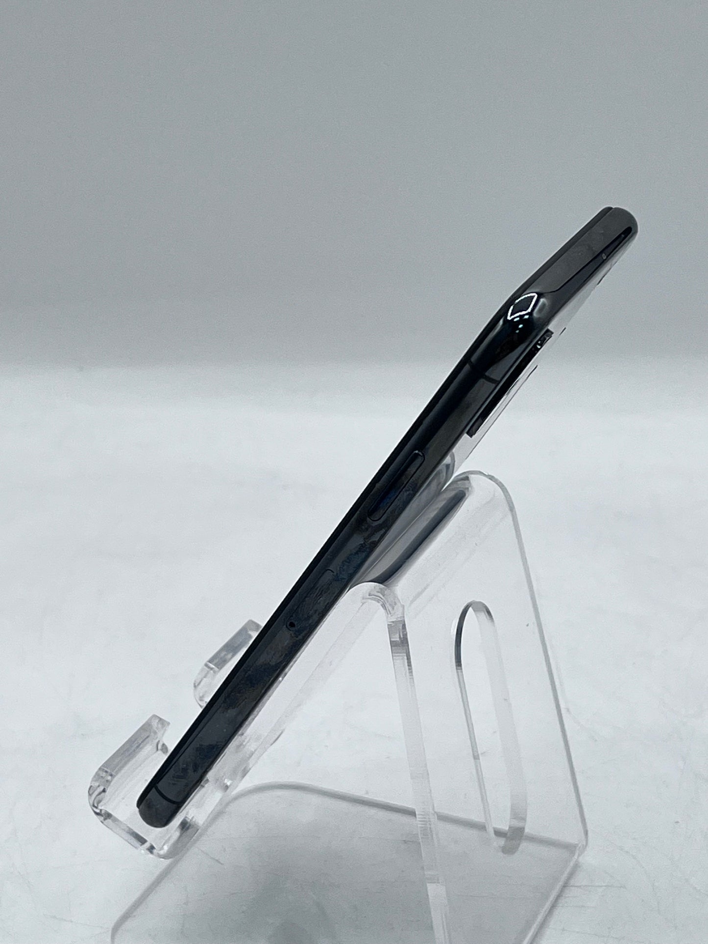 Apple iPhone X - 64 GB - Space Gray/ Broken Condition