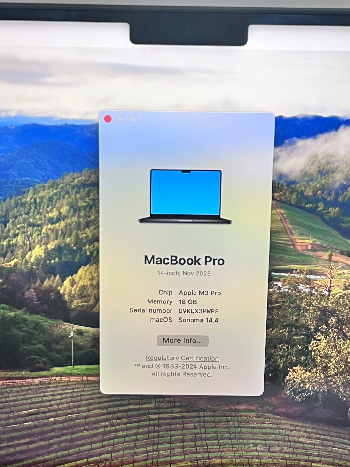 Apple MacBook Pro 14-inch M3 Pro (2023) 18GB RAM 512 GB SSD A2992 MRX33LL/A - Space Black