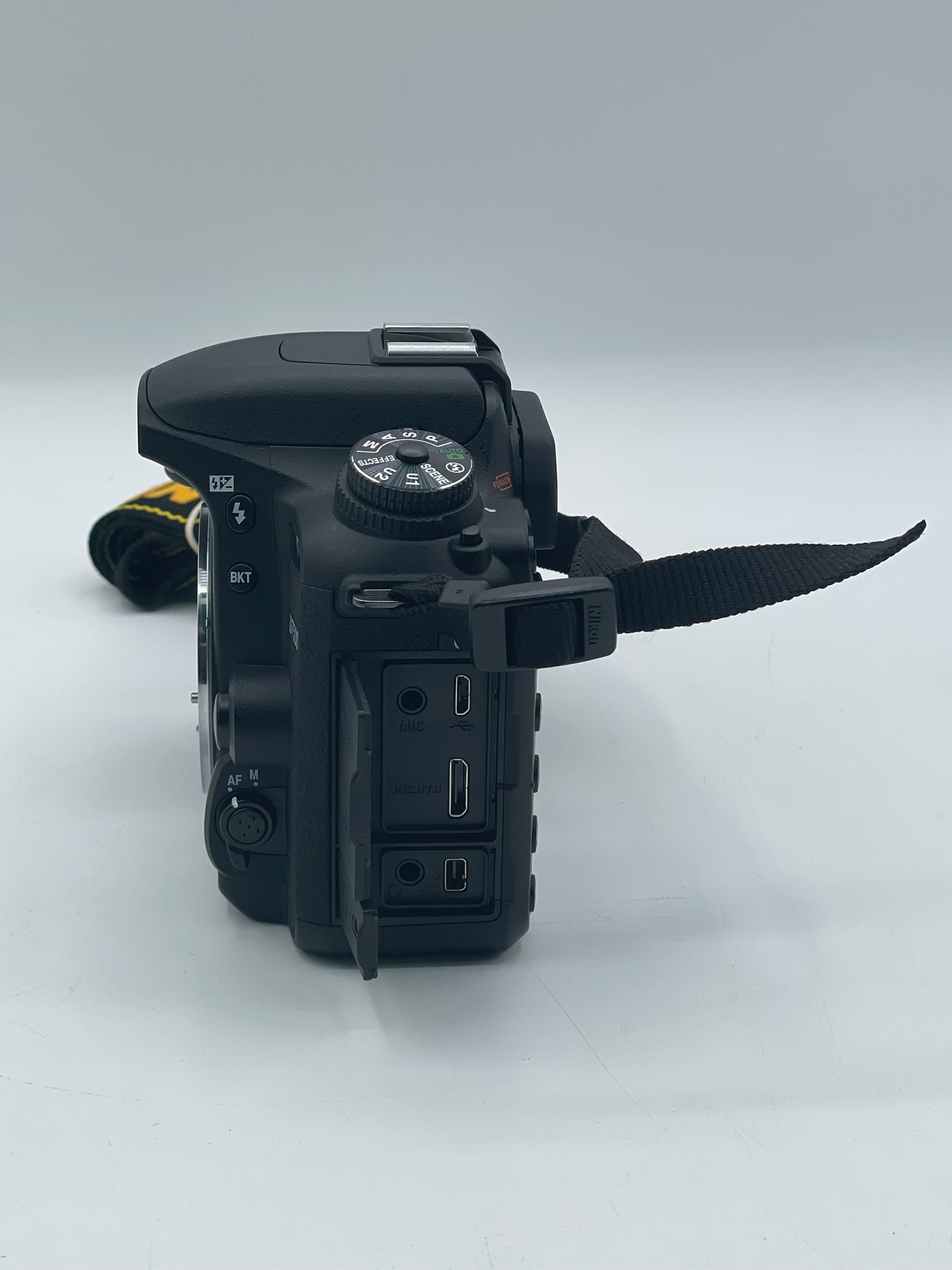 Nikon D7500 20.9MP Digital SLR Camera - Black with Carrying Case