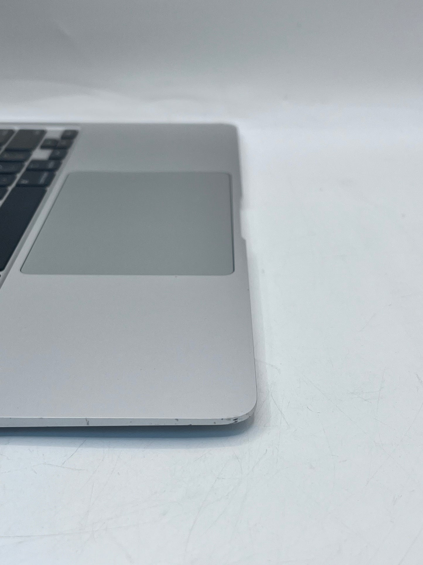 2020 Apple MacBook Air 13.3" M1 7C 8GB 128GB A2337 REMOTELY MANAGED 81 CC