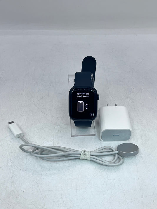 Apple Watch Series 7 45mm Black Aluminum GPS + Cellular