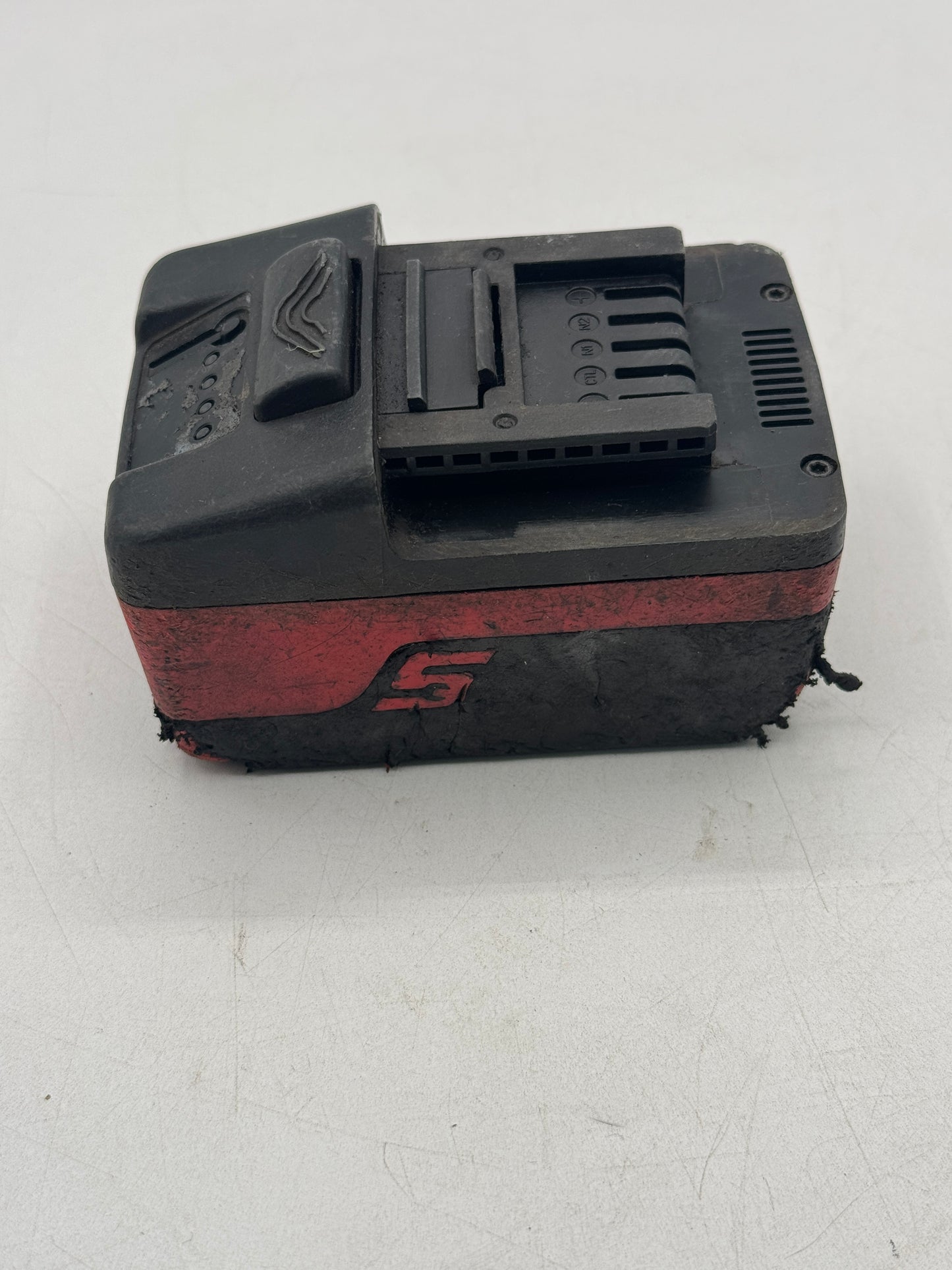 Snap-on CTB8185 18V 4.0Ah Lithium-Ion Battery Pack Free Shipping