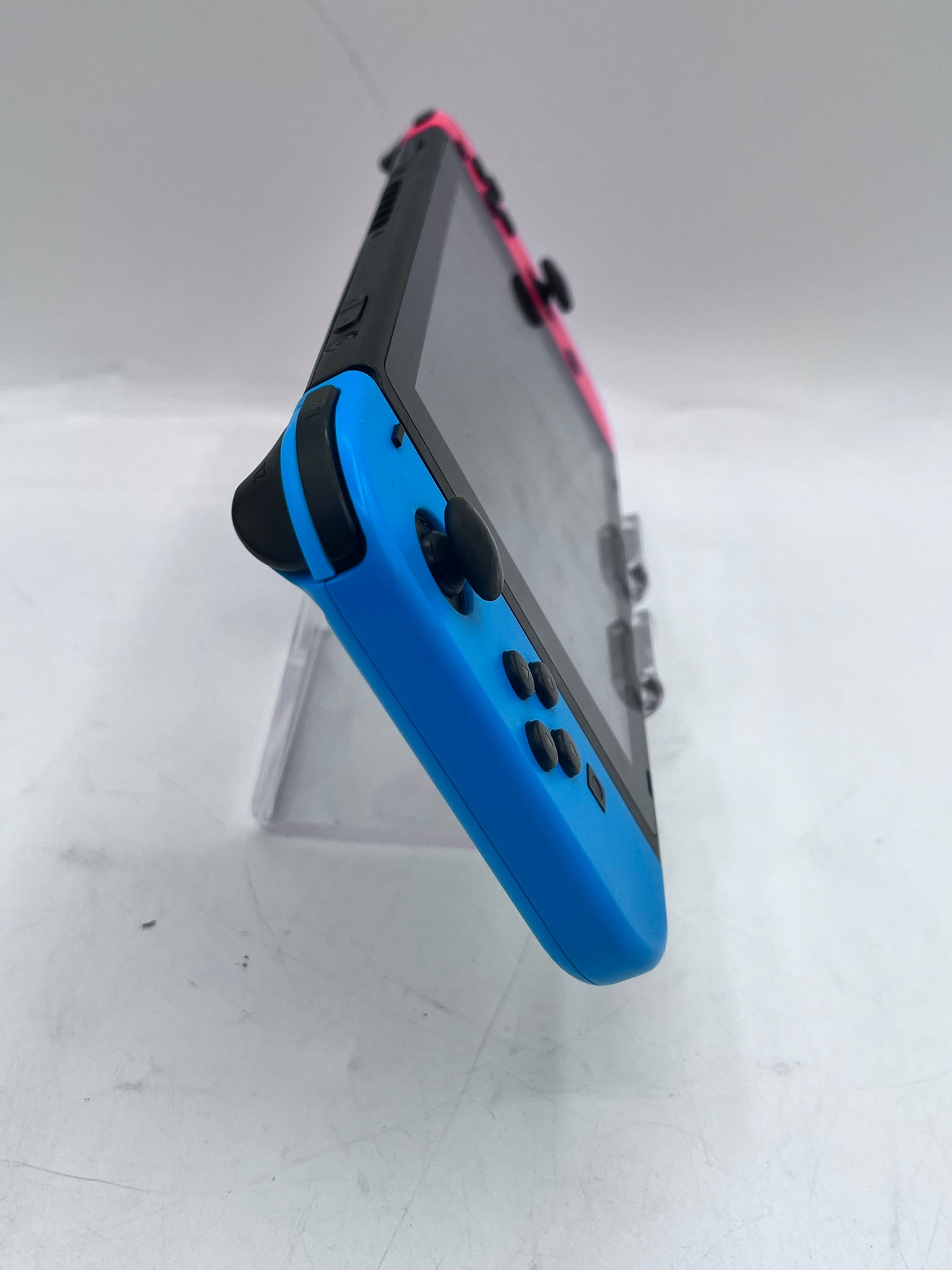 Nintendo Switch HAC-001 2017 32GB Console with Red/Blue Joycons