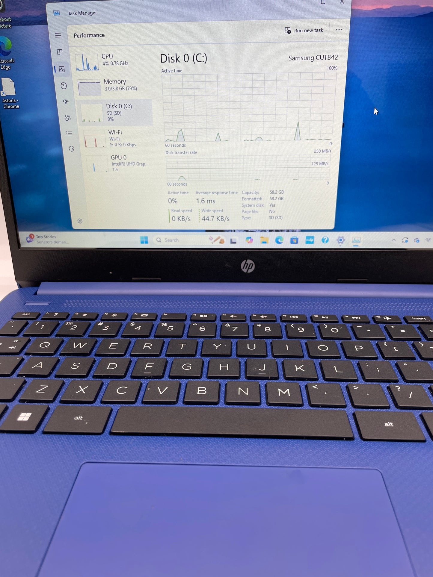 HP Laptop 14-DQ0055DX 64GB SSD Win 11 Home 14" 4GB Ram Celeron N4120