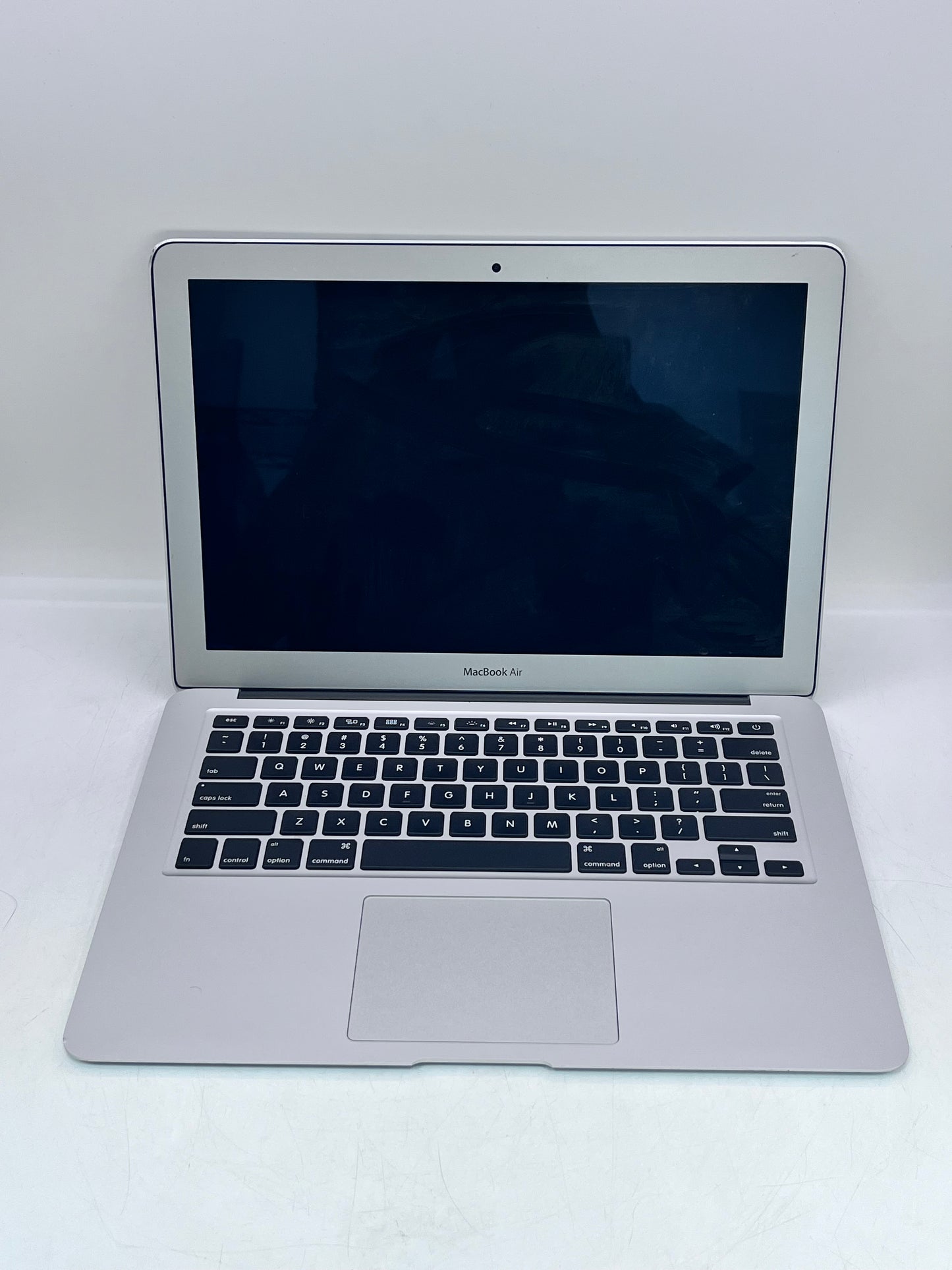 Apple MacBook Air 13" 2017 1.8 GHZ Core i5 A1466 8GB RAM 128GB SSD