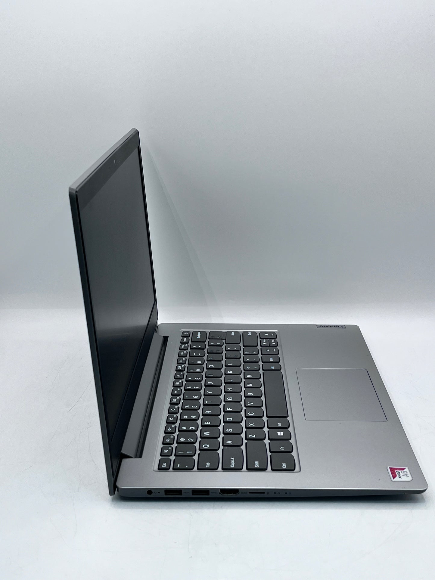 Lenovo IdeaPad Slim 1-14AST-05 14" AMD A6-9220e 1.6GHz 4GB RAM 64GB Radeon R4