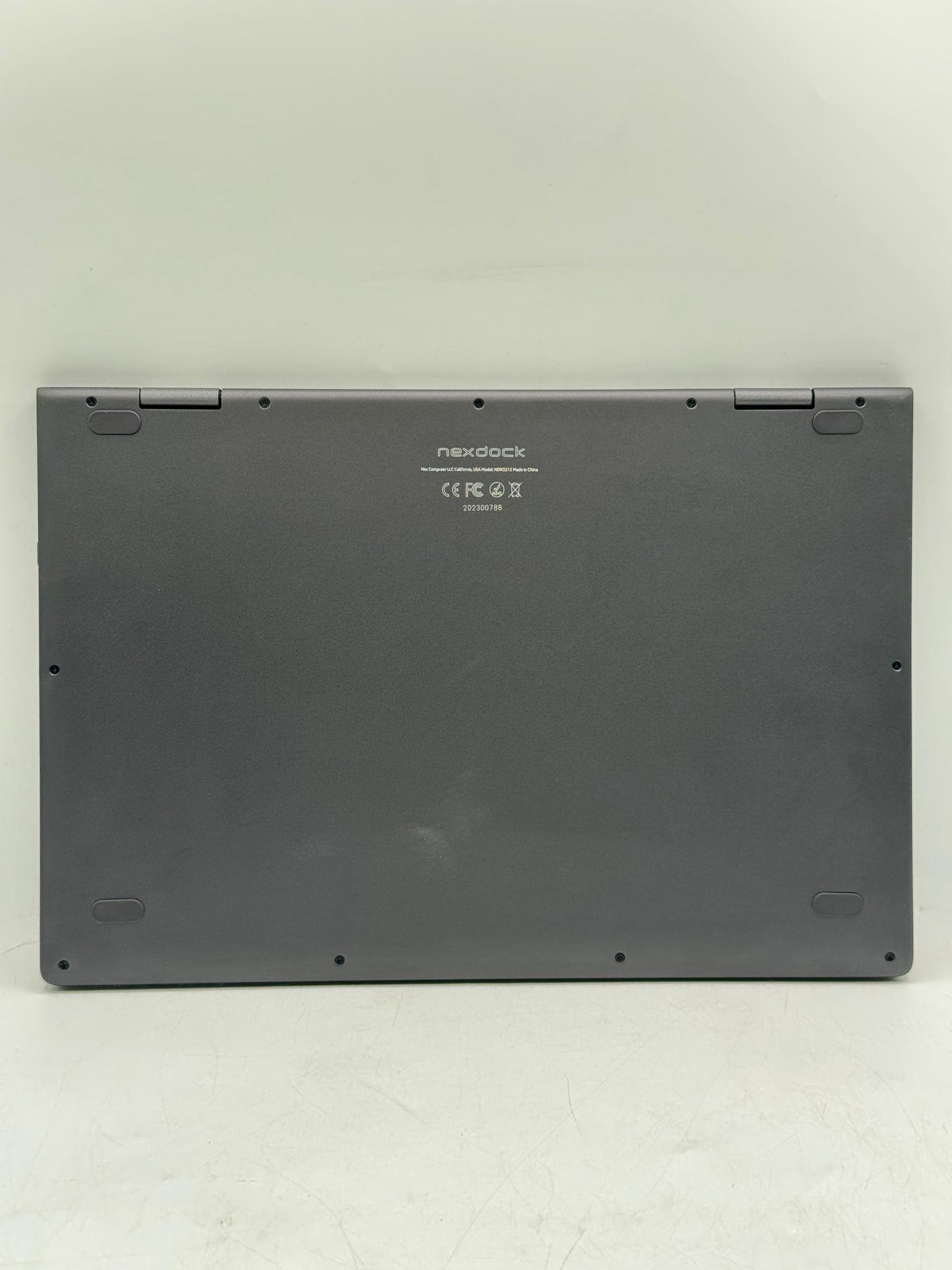 NexDock NDW2213 14" Full HD LapDock Portable Laptop Shell Tested Free Shipping