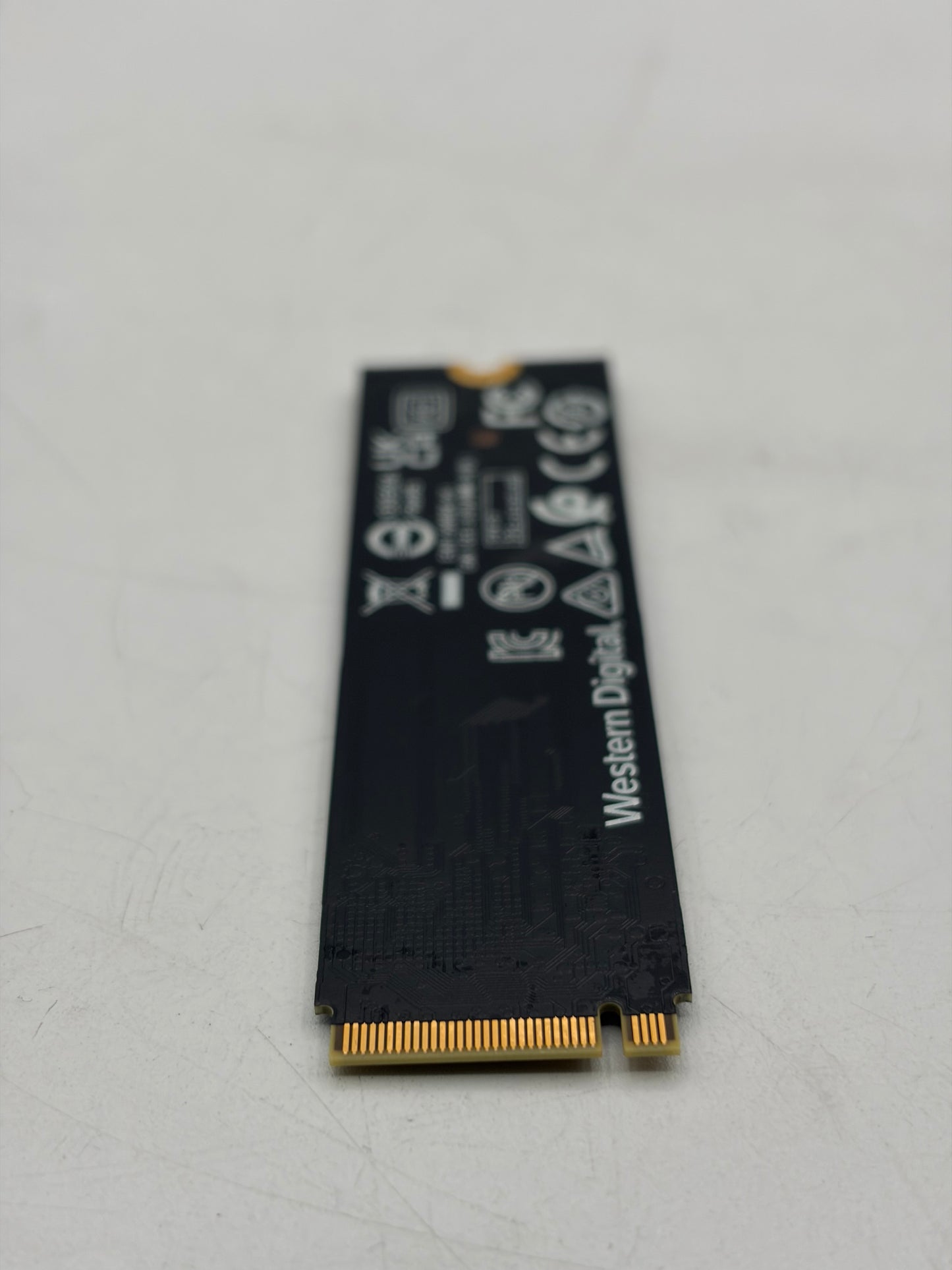 WD - Blue SN580 1TB Internal SSD PCIe 4.0 Gen 4 x4 NVMe 2280mm WDS100T3B0E